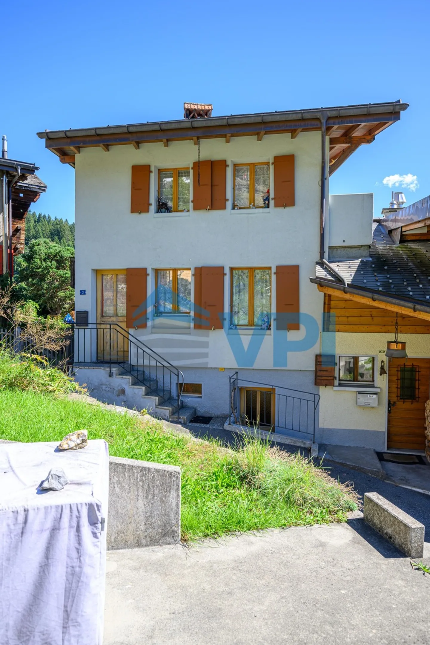 Less than 15 minutes walk from the center of Villars - Photo 7 of 9