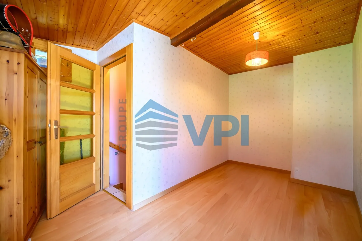 Less than 15 minutes walk from the center of Villars - Photo 4 of 9