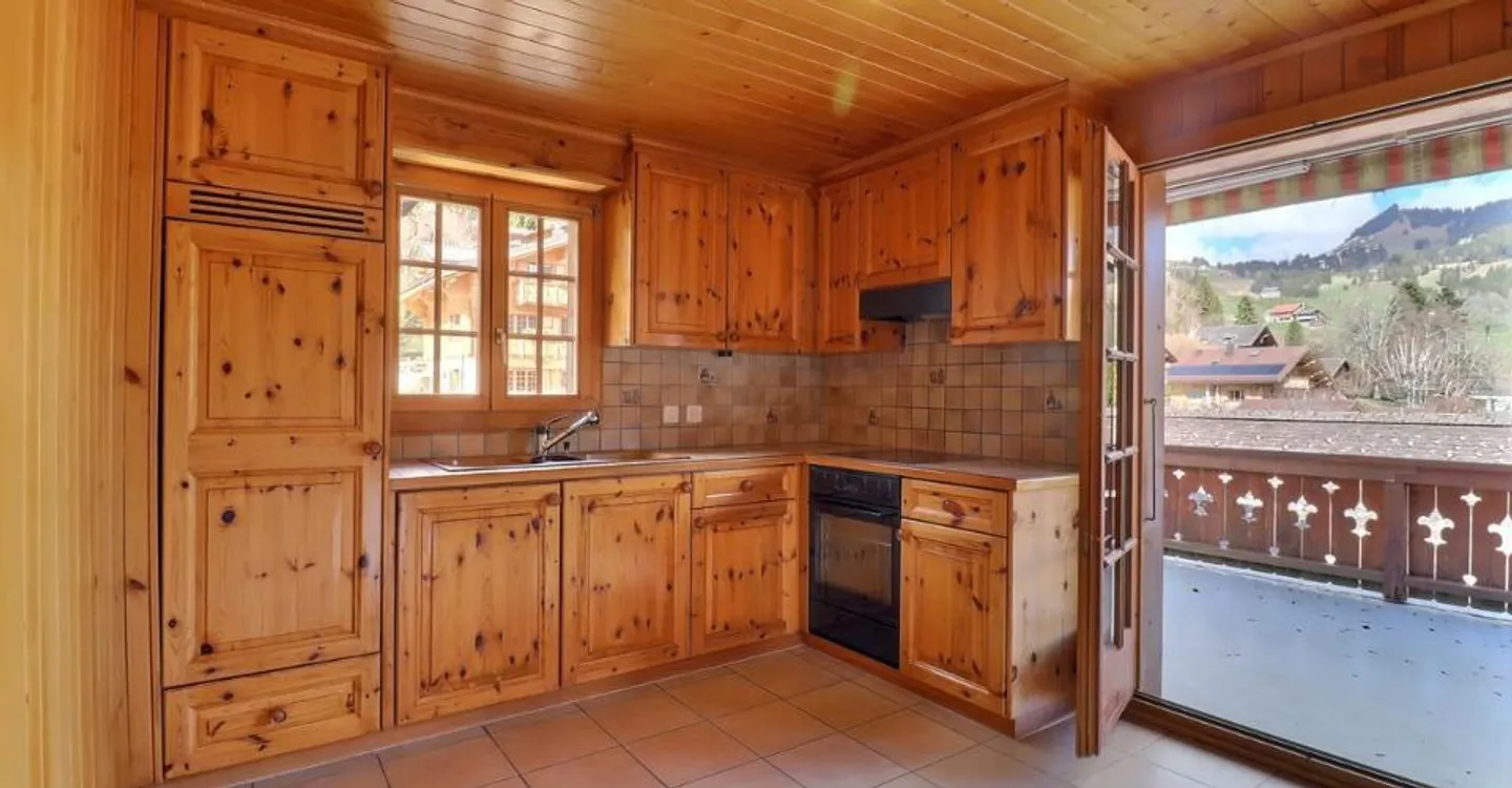 Pleasant duplex penthouse for sale in Château-d'Oex - Photo 5 of 12
