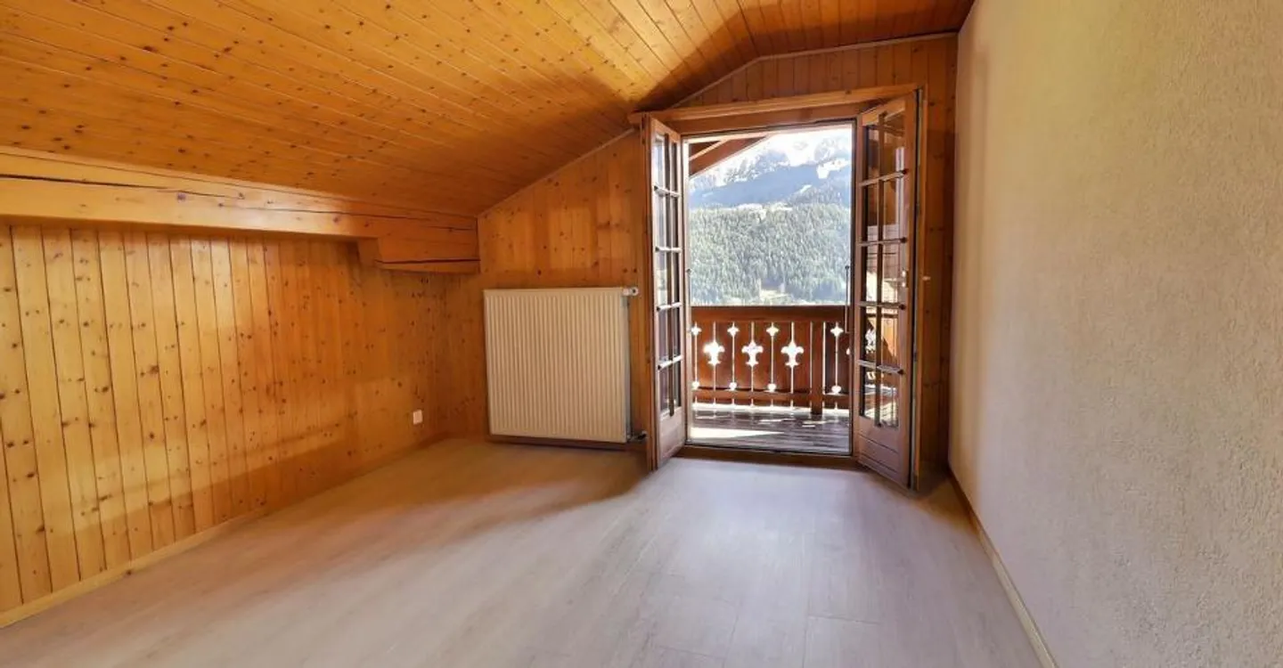 Pleasant duplex penthouse for sale in Château-d'Oex - Photo 6 of 12