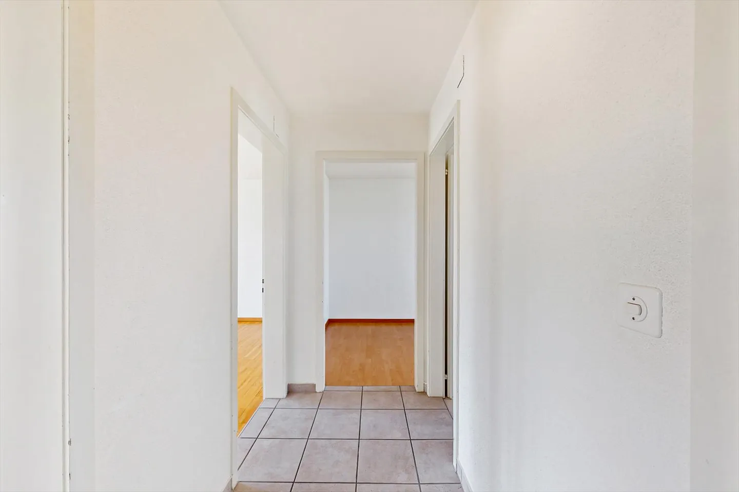 Hatten Sie schon einmal eine Hängematte auf Ihren Balkon? Hier geht das…… - Photo 6 of 9