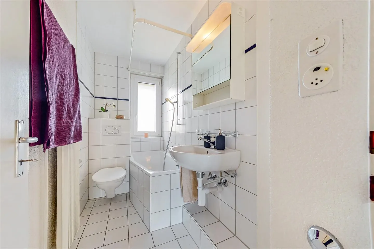 Hatten Sie schon einmal eine Hängematte auf Ihren Balkon? Hier geht das…… - Photo 7 of 9