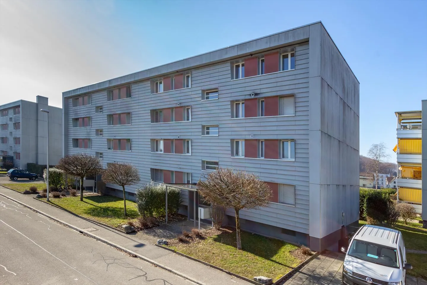 Hatten Sie schon einmal eine Hängematte auf Ihren Balkon? Hier geht das…… - Photo 8 of 9