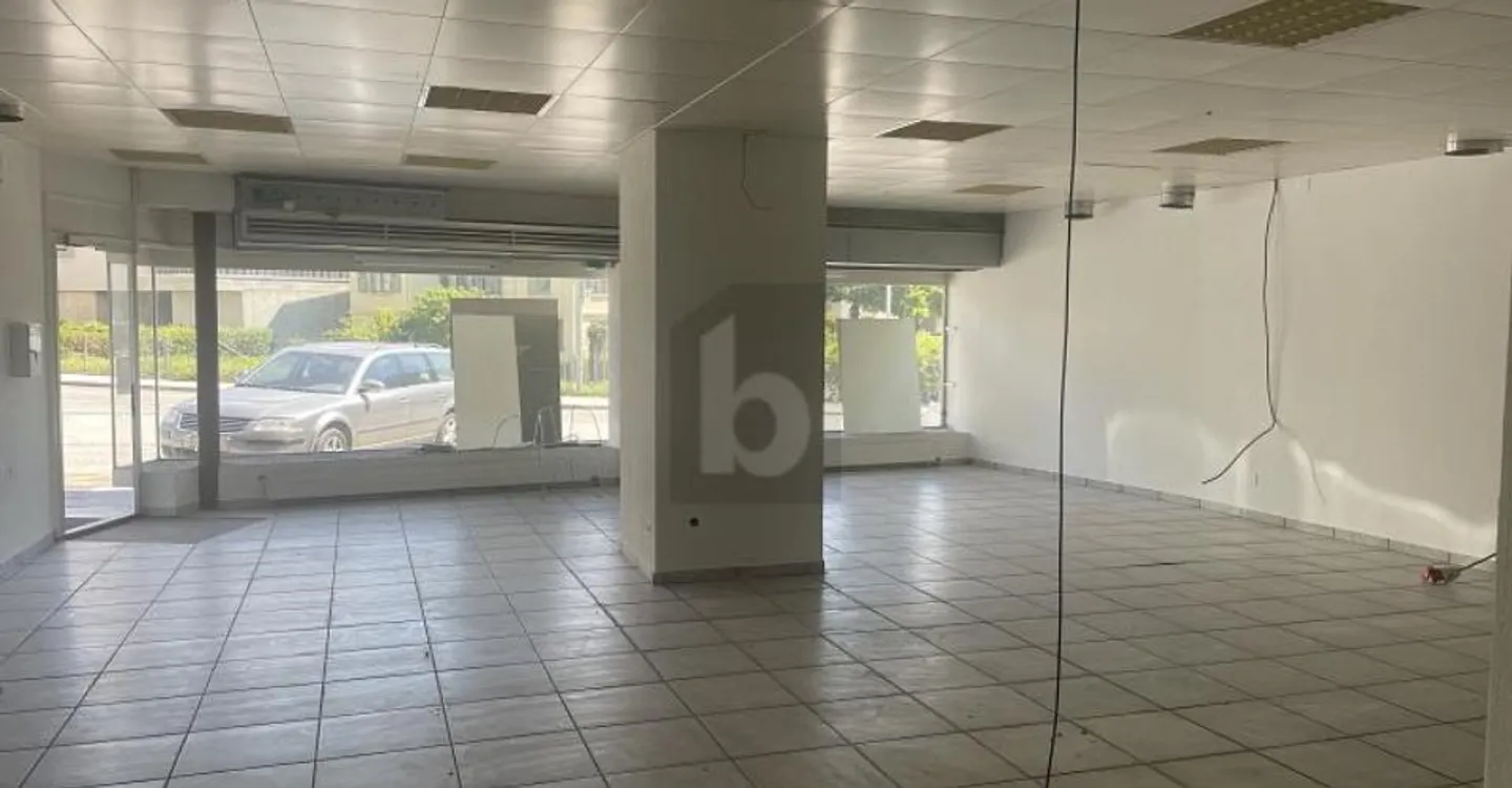 COMMERCIAL SPACE - FOR ALL BUSINESSES - Photo 2 of 6