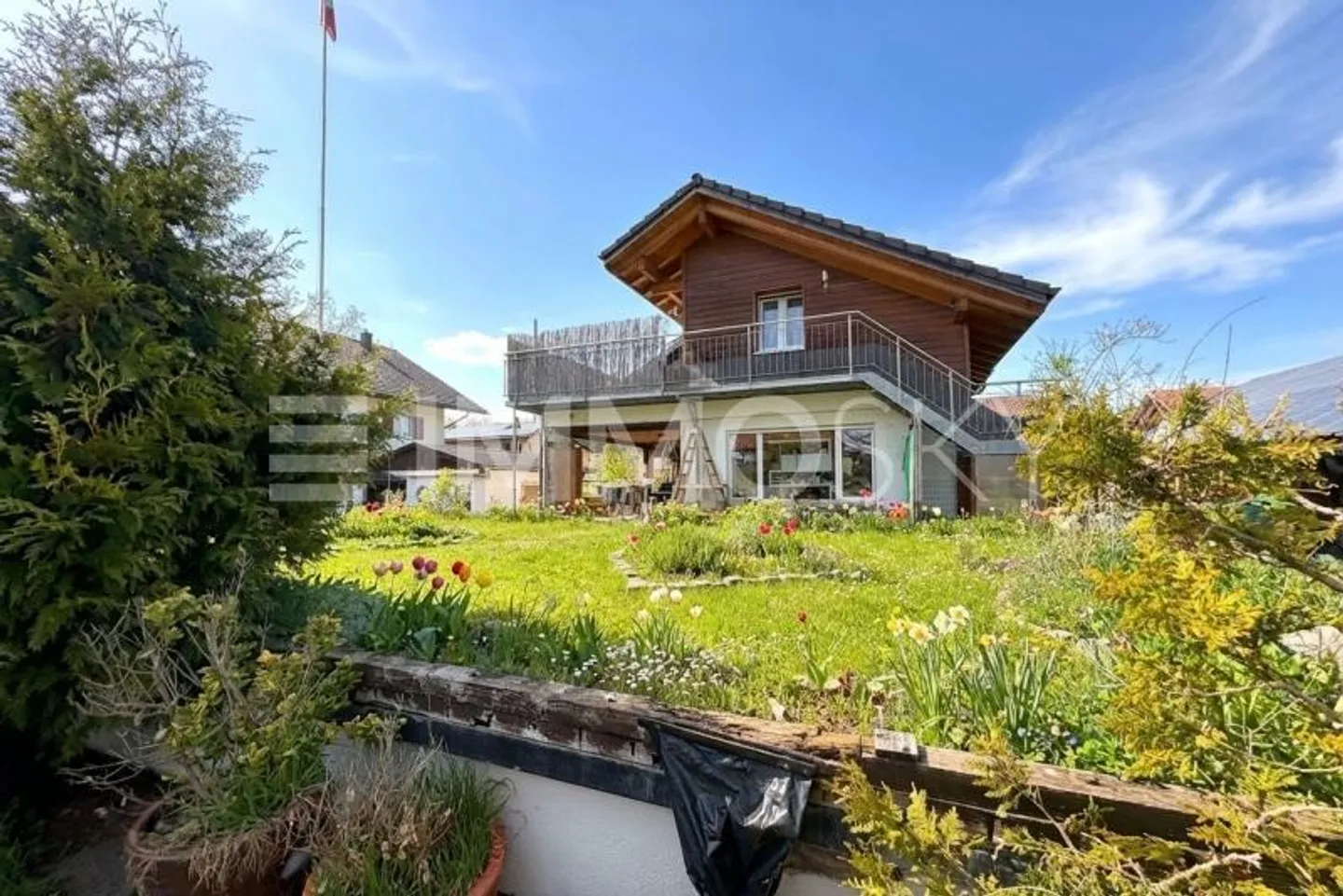 Wohnen über den Dächern – Garten inklusive - Photo 1 of 5