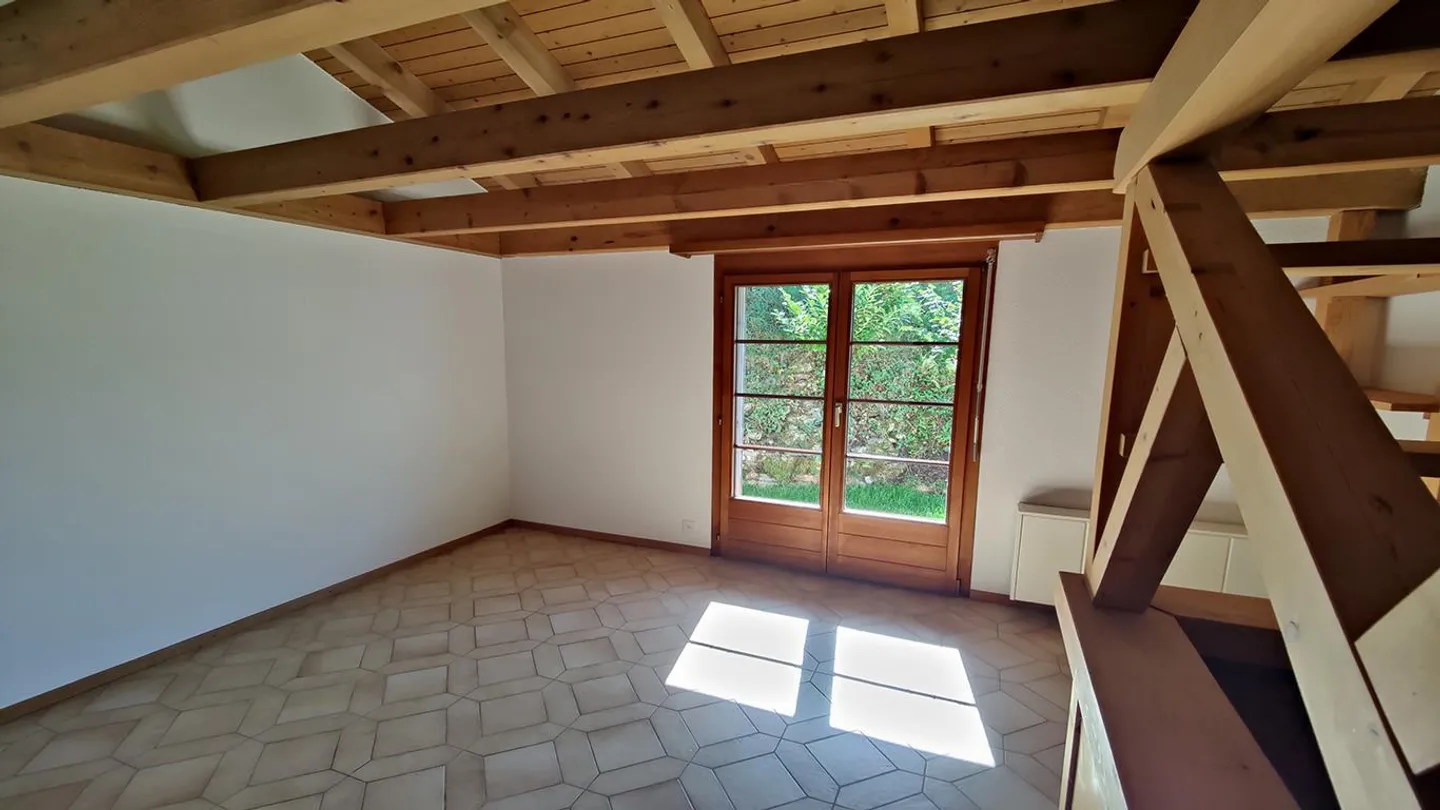 Vermietete 5.5‑Zimmer-Doppeleinfamilienhaushälfte mit Seesicht - Foto 5 di 8