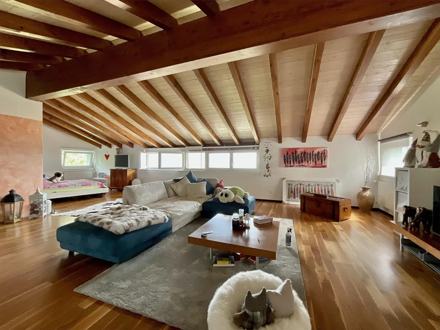 10 MINUTES FROM CASLANO - BEAUTIFUL HOUSE FOR SALE IN THE GREEN - Photo 9 of 13