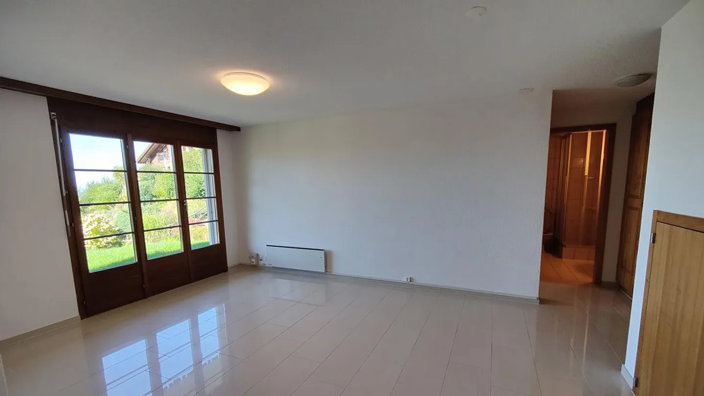 Vermietete 5.5‑Zimmer-Doppeleinfamilienhaushälfte mit Seesicht - Foto 8 di 8