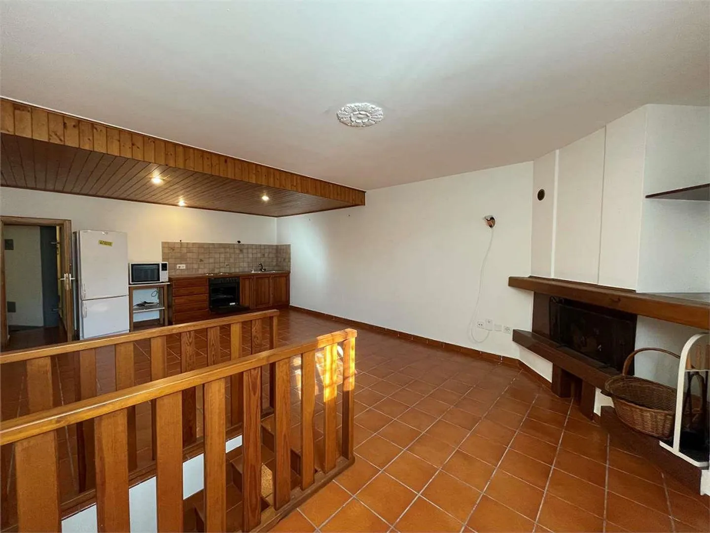 Maison de campagne exclusive - 8 pièces, vue panoramique et grand jardin - Photo 11 sur 12