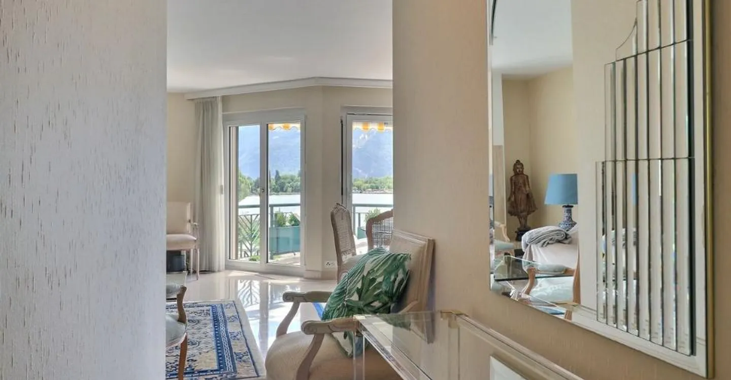 BEL APPARTAMENTO DI 4,5 LOCALI AL LAGO CON UNA BELLA VISTA PANORAMICA - Foto 4 di 12