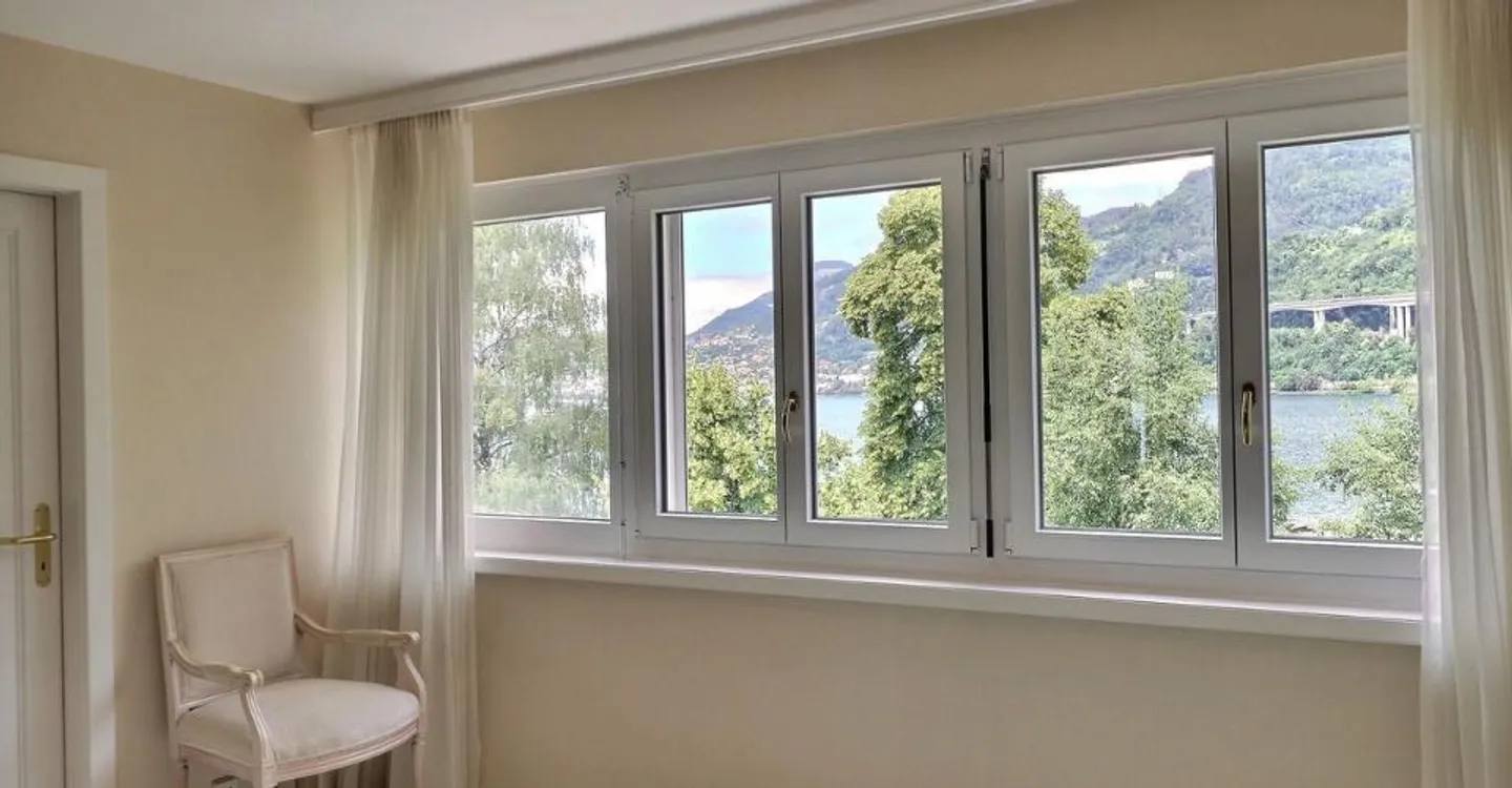 BEL APPARTAMENTO DI 4,5 LOCALI AL LAGO CON UNA BELLA VISTA PANORAMICA - Foto 5 di 12