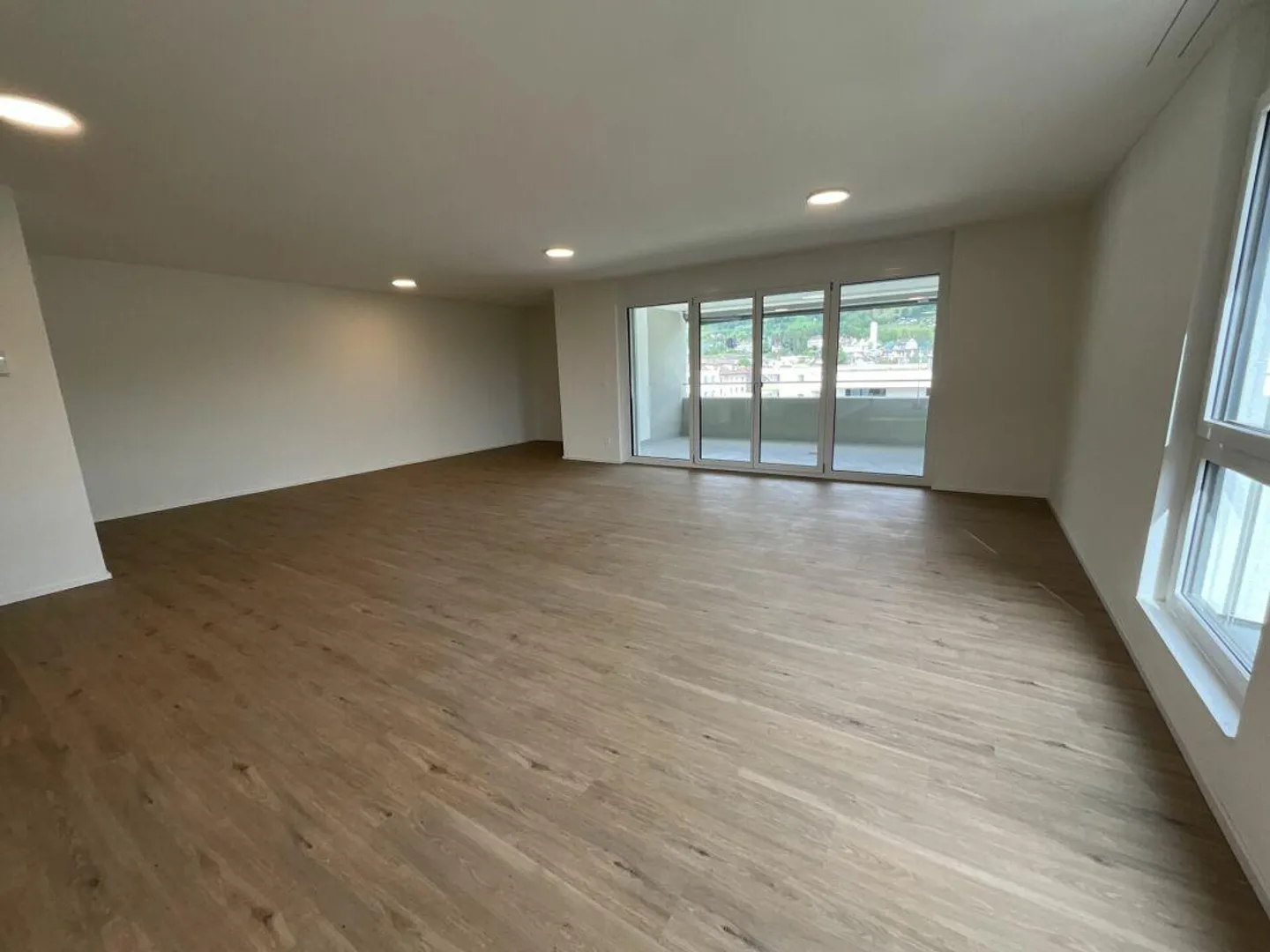 Top spazio commerciale/ufficio o sala hobby - Foto 6 di 11