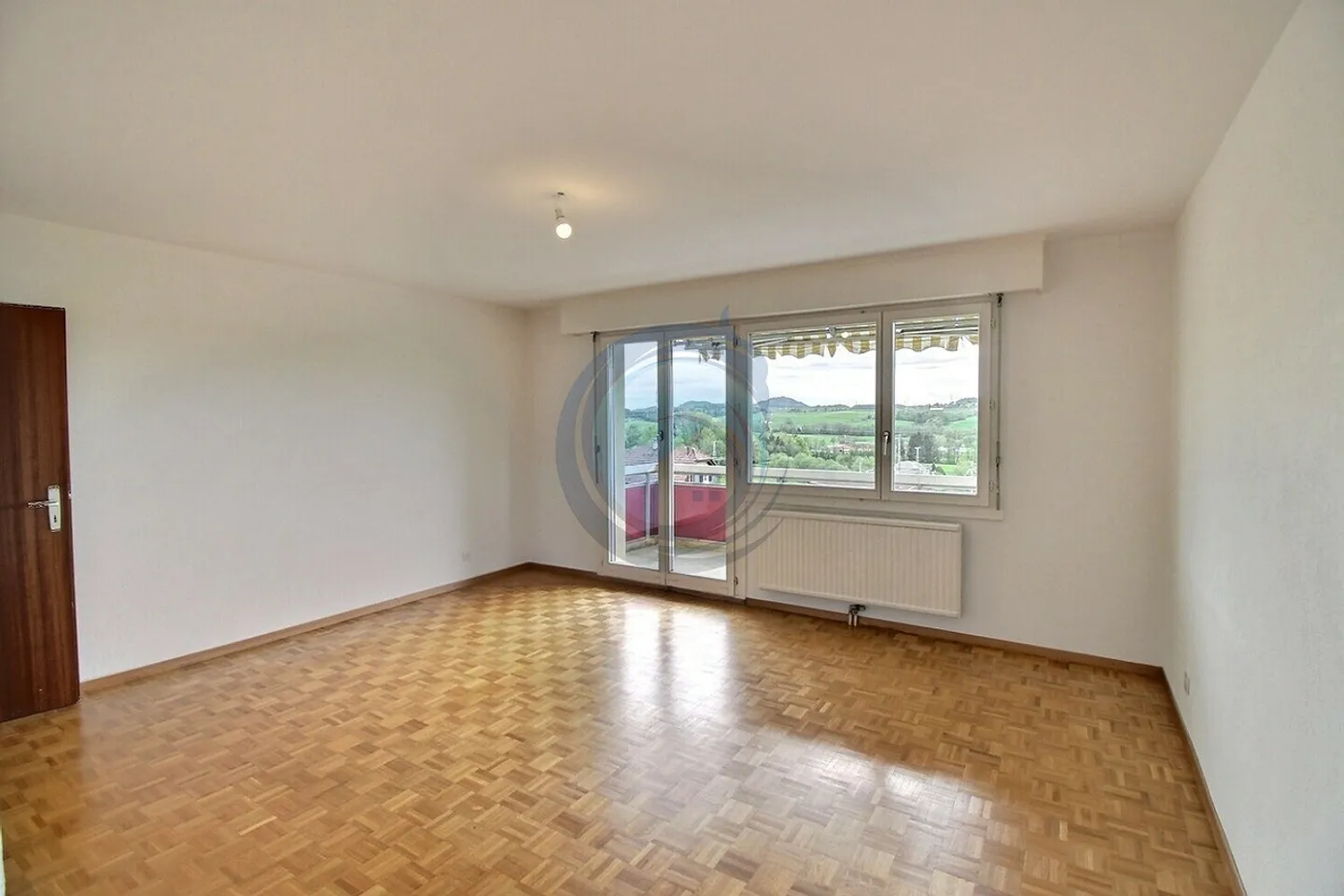 Wohnung mieten - Foto 2 von 11