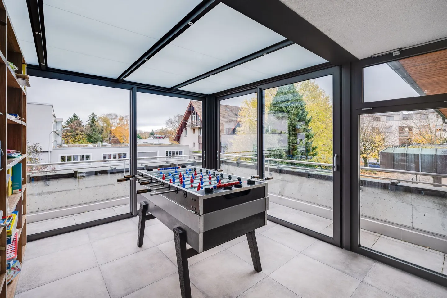 Fully renovated 4.5 room apartment with two terraces in the center of Oensingen - Photo 17 of 17