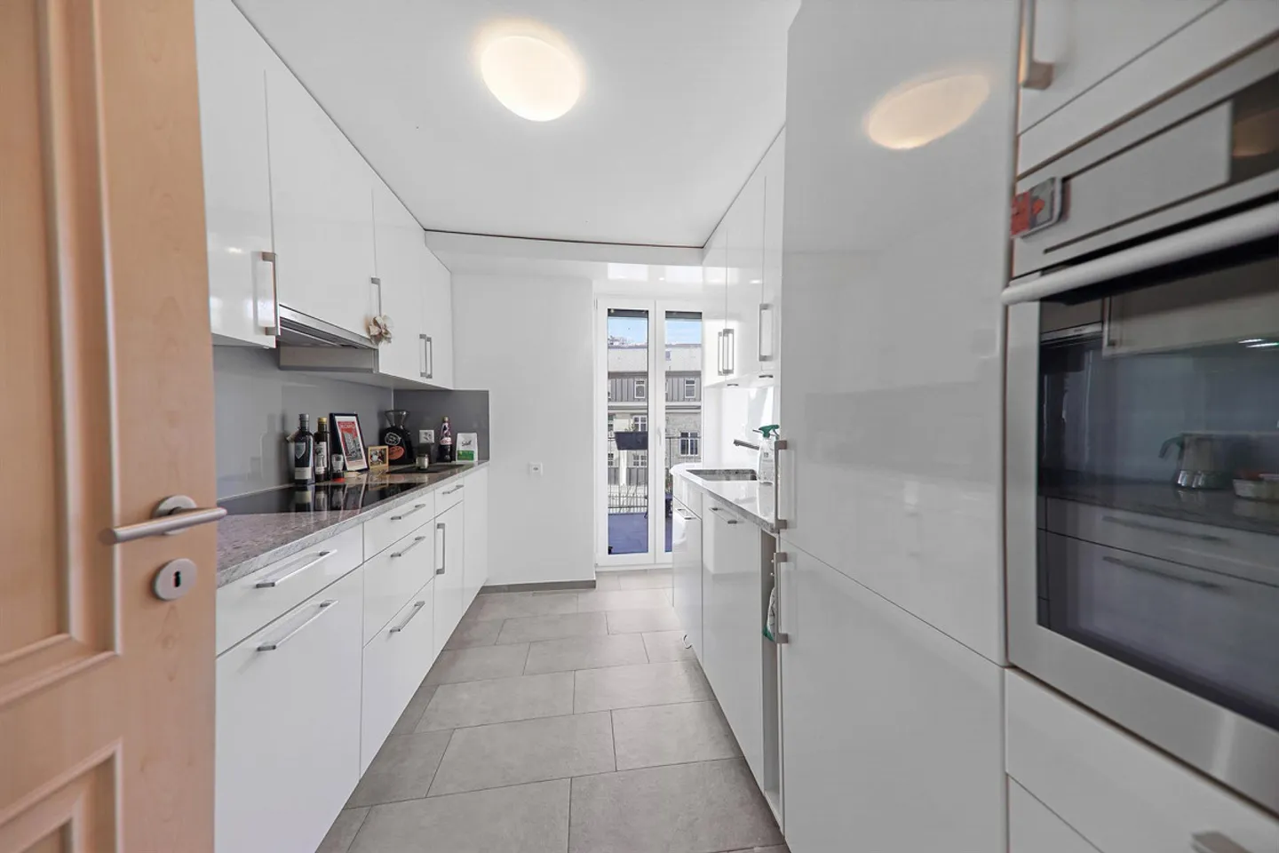 Charmantes 7-Familienhaus in Zürich - Foto 7 von 17