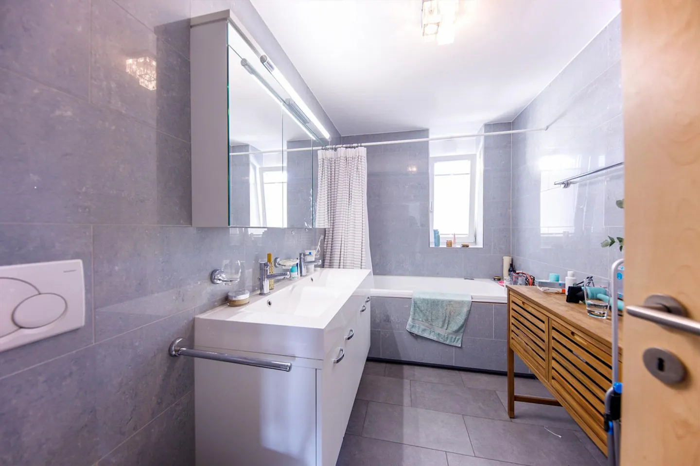 Charmantes 7-Familienhaus in Zürich - Foto 10 von 17