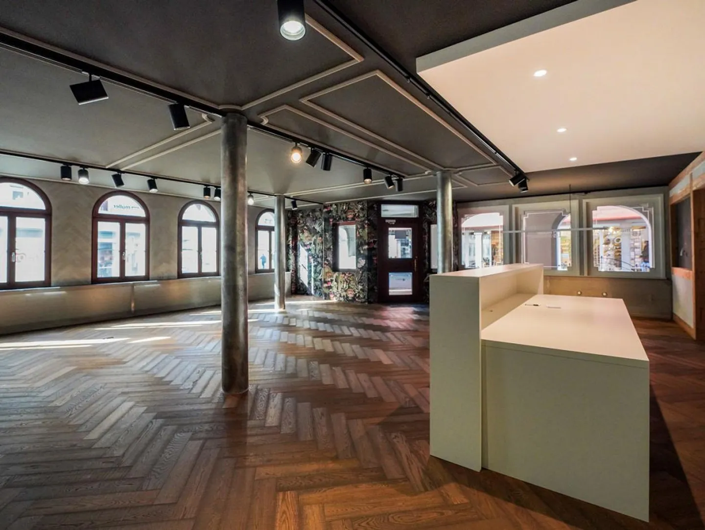 Uffici moderni unici nel cuore di Wil - Foto 2 di 15