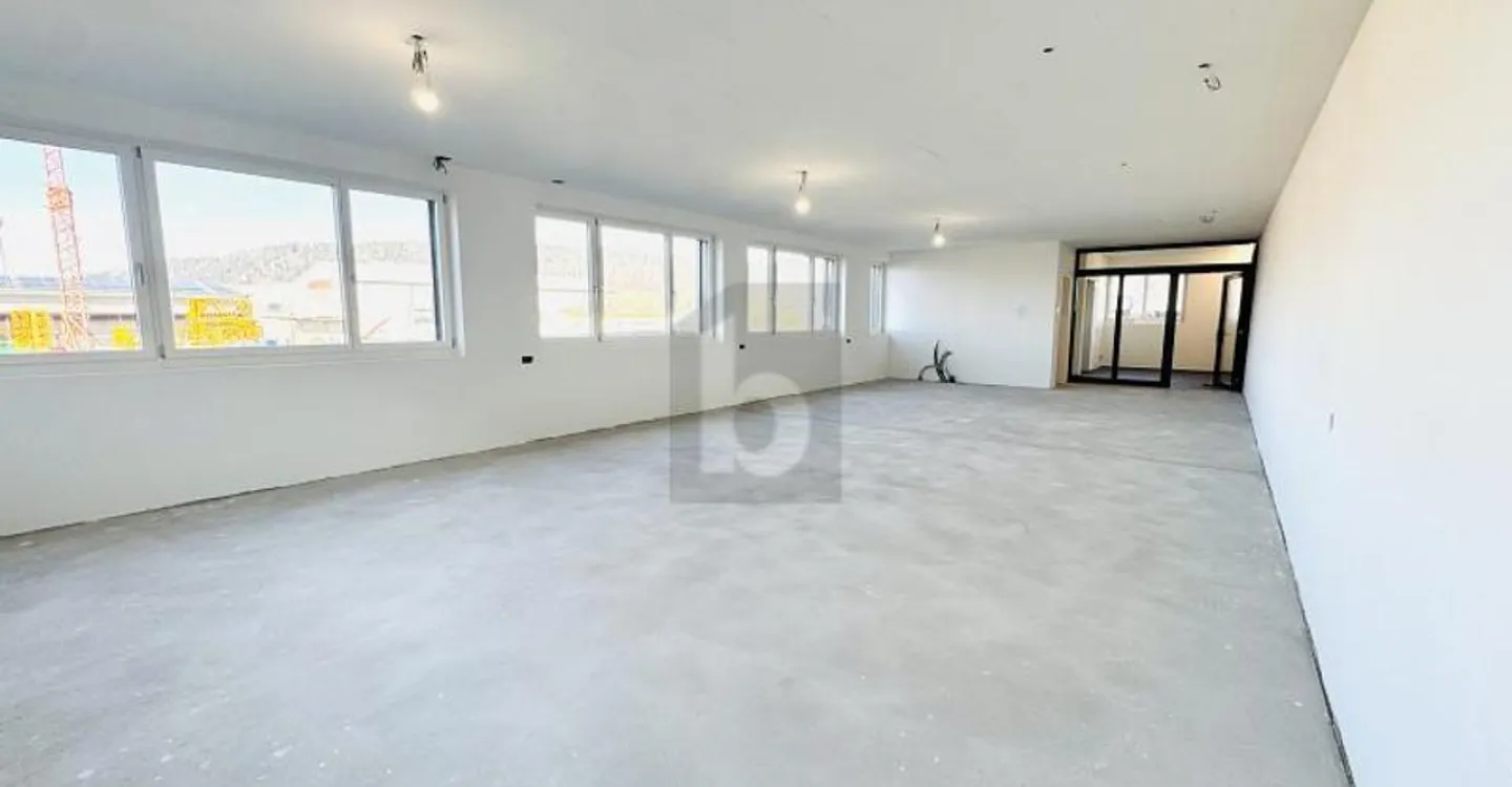 Modernes Büro in Schötz - Foto 1 von 4