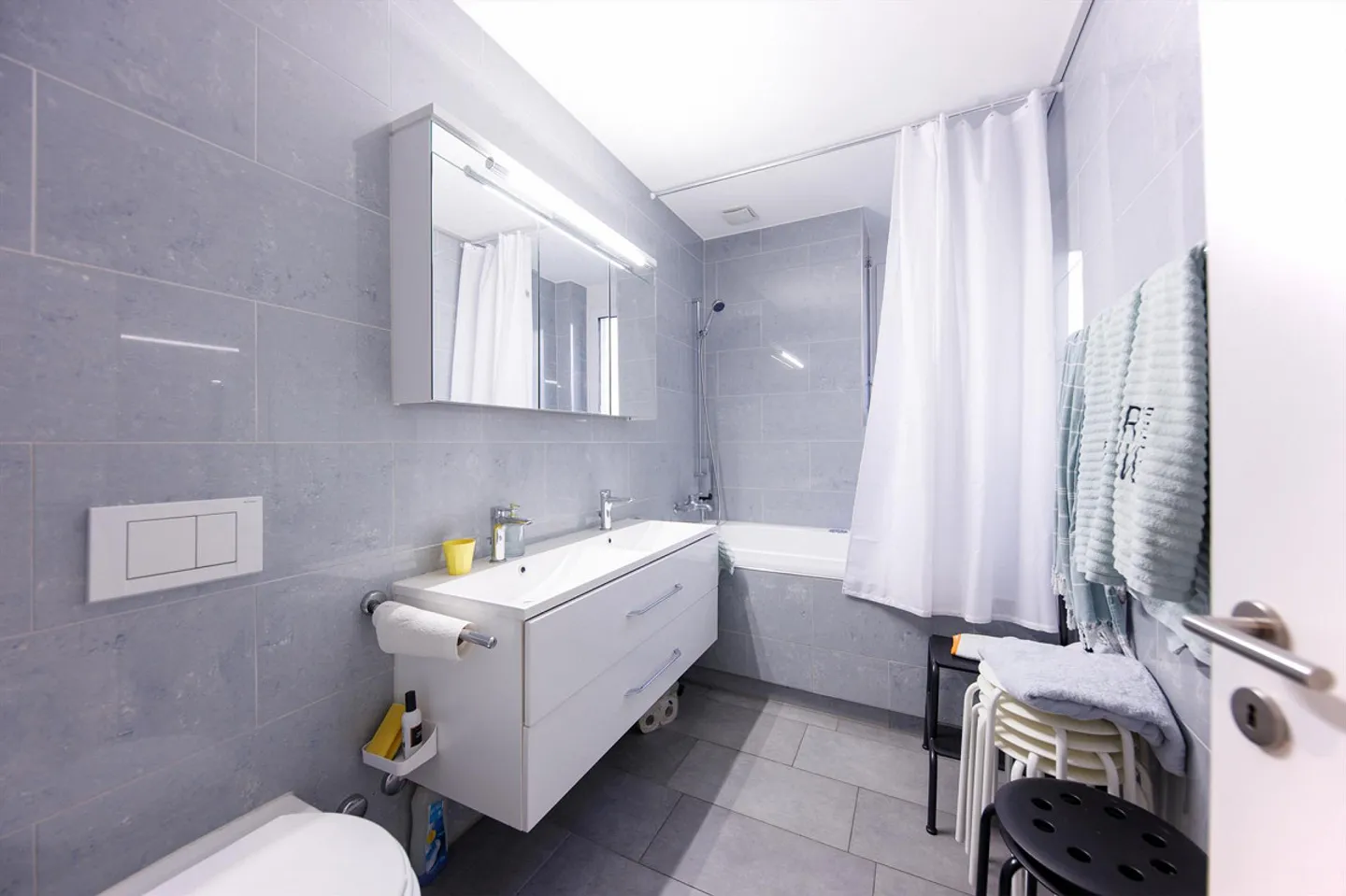 Charmantes 7-Familienhaus in Zürich - Foto 4 von 17