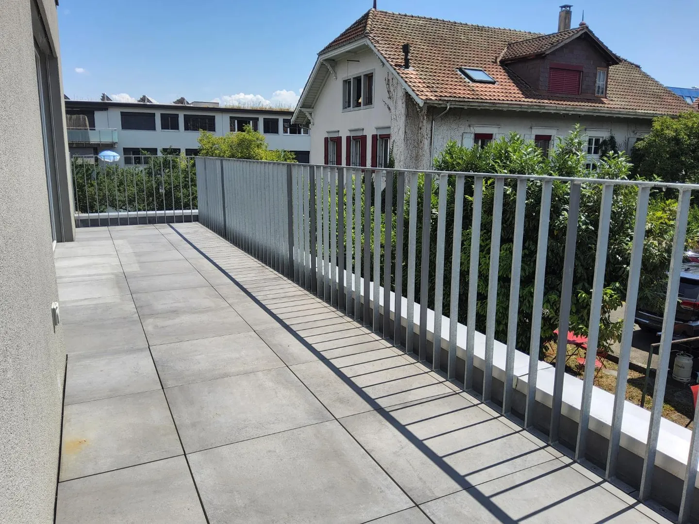 Appartement moderne à Colombier - Photo 5 sur 8