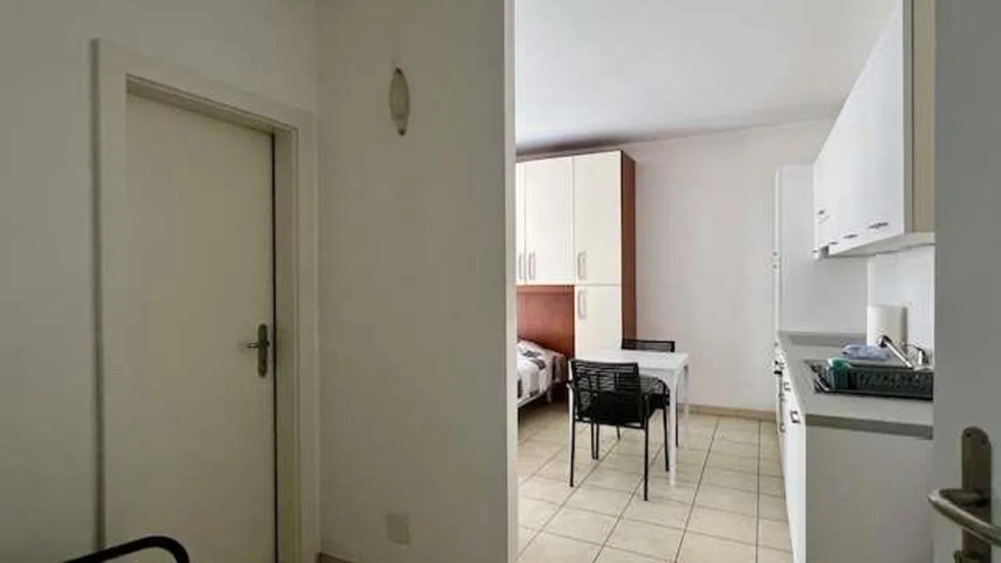 Appartamento monolocale arredato a Giubiasco con buon rendimento - Foto 6 di 12