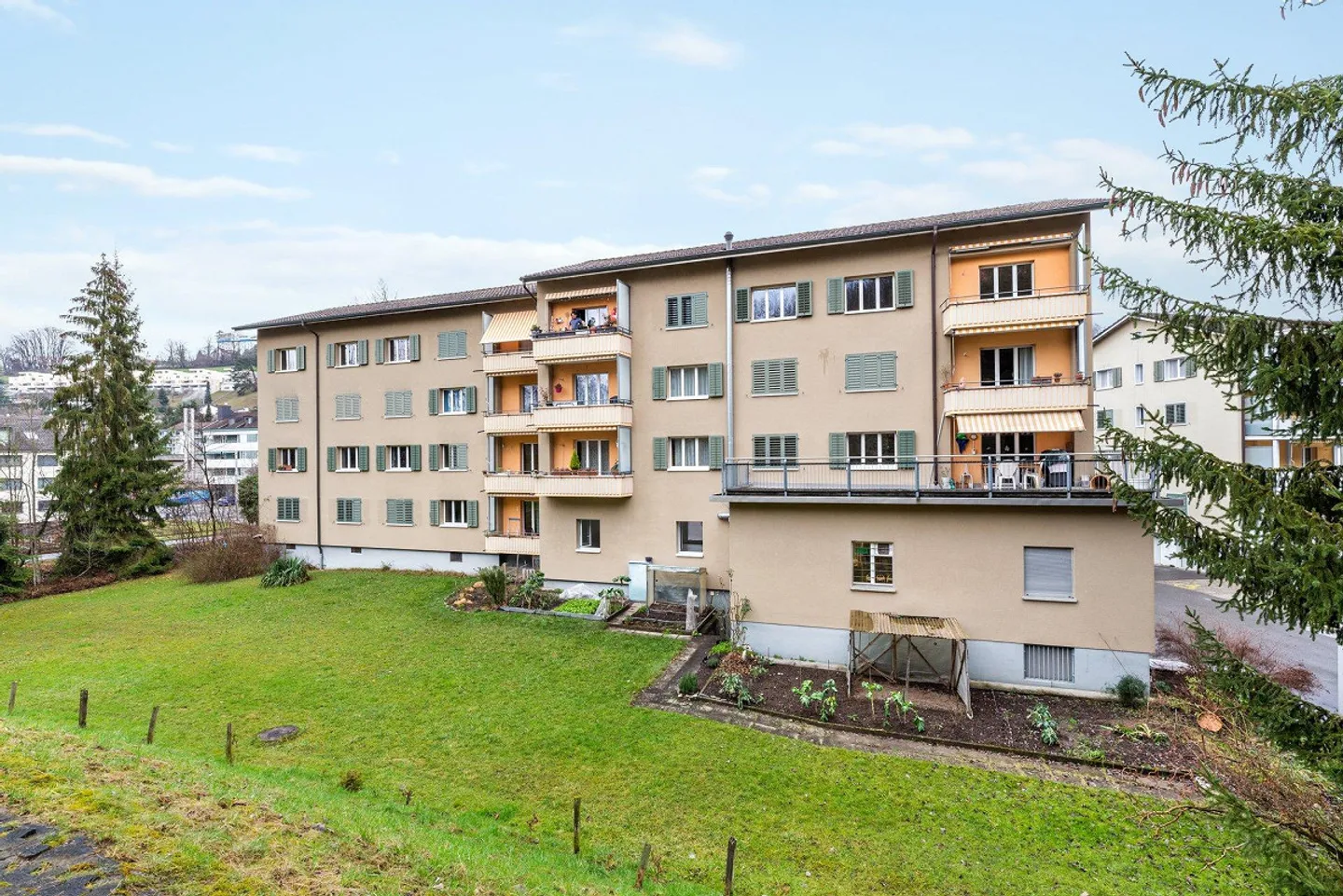 Vivere vicino alla città - Foto 1 di 8