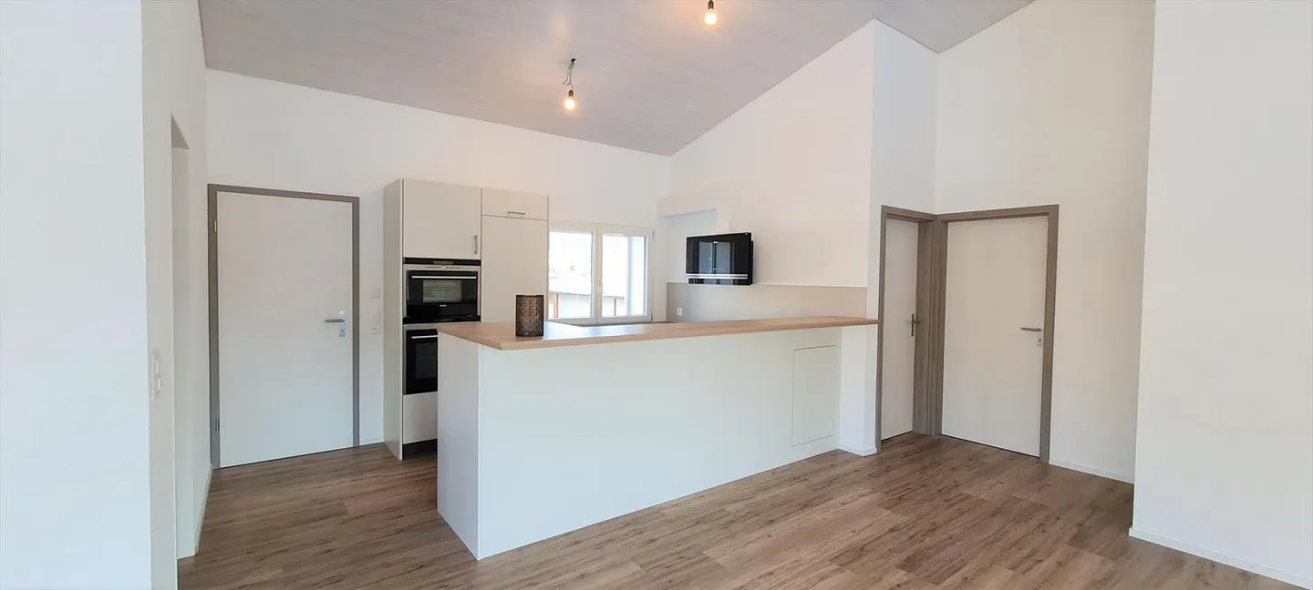 Charmantes Freistehendes Haus am Bach - Foto 1 von 17