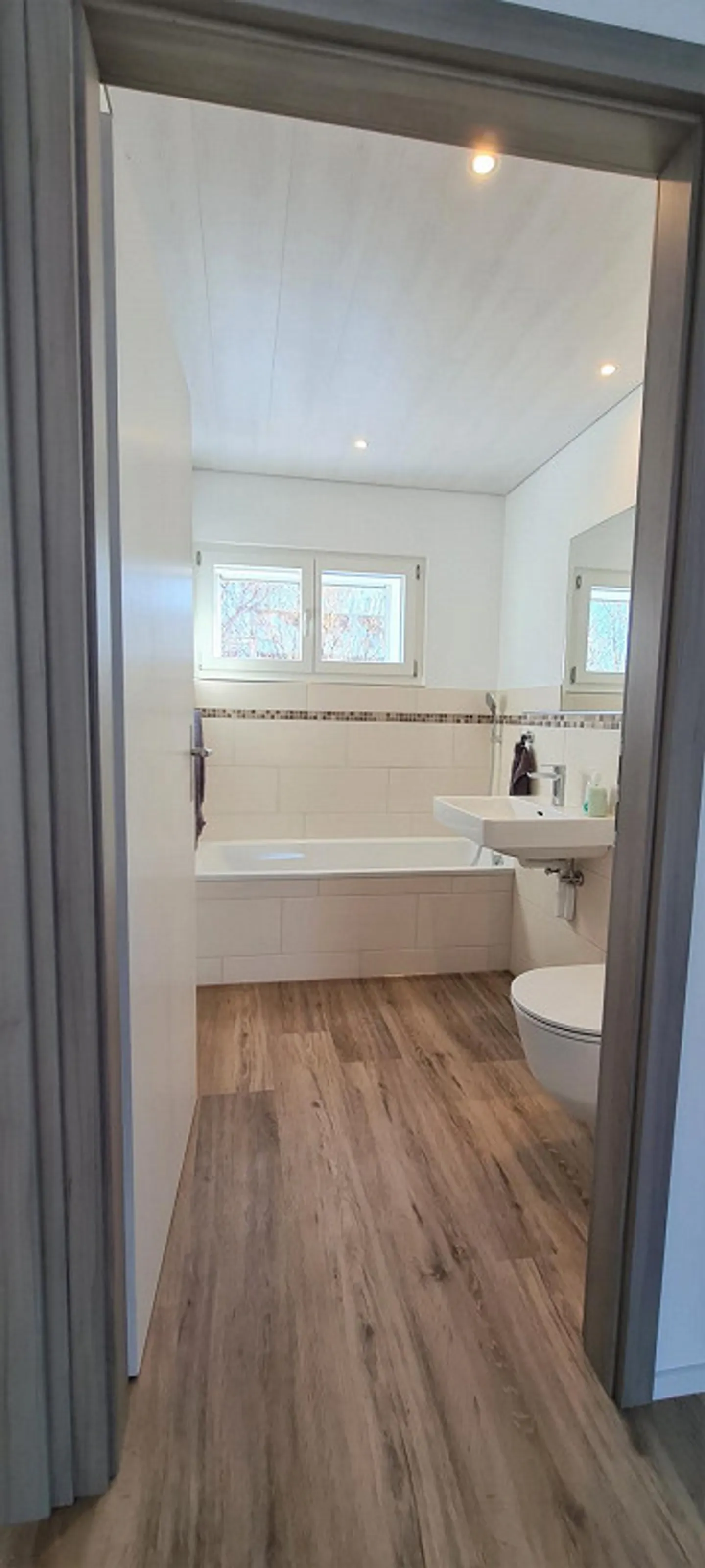 Charmantes Freistehendes Haus am Bach - Foto 7 von 17