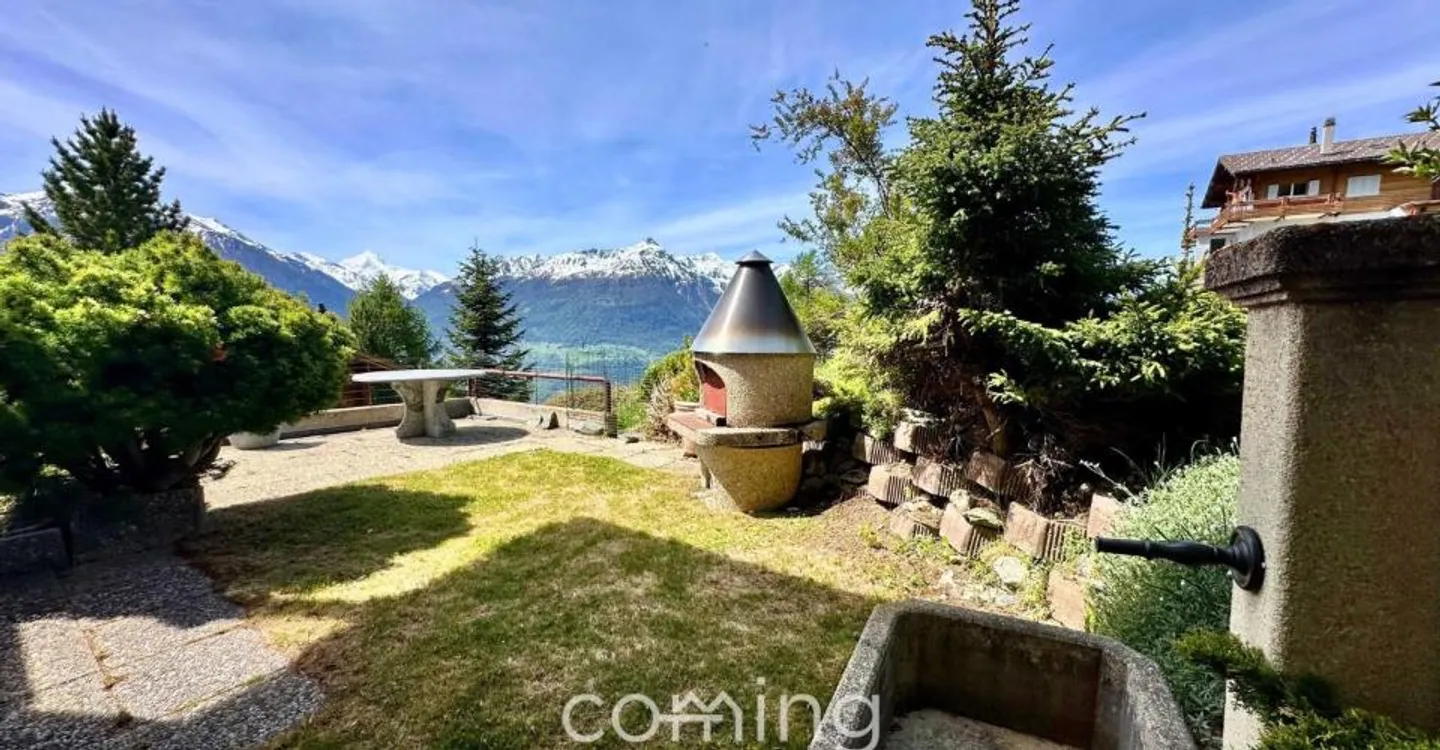Vista panoramica e giardino privato - accogliente appartamento di 3,5 stanze a Engersch - Foto 12 di 13