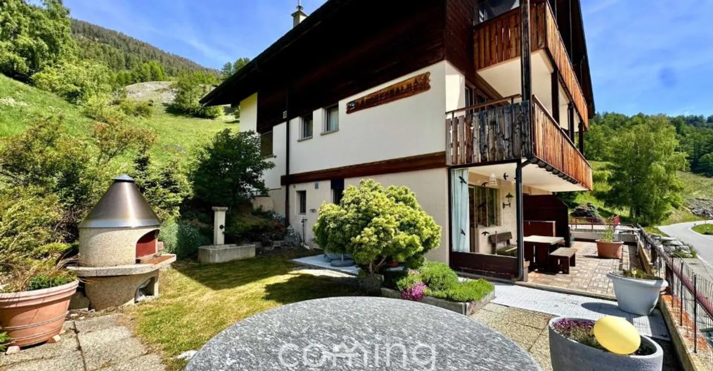 Vista panoramica e giardino privato - accogliente appartamento di 3,5 stanze a Engersch - Foto 11 di 13