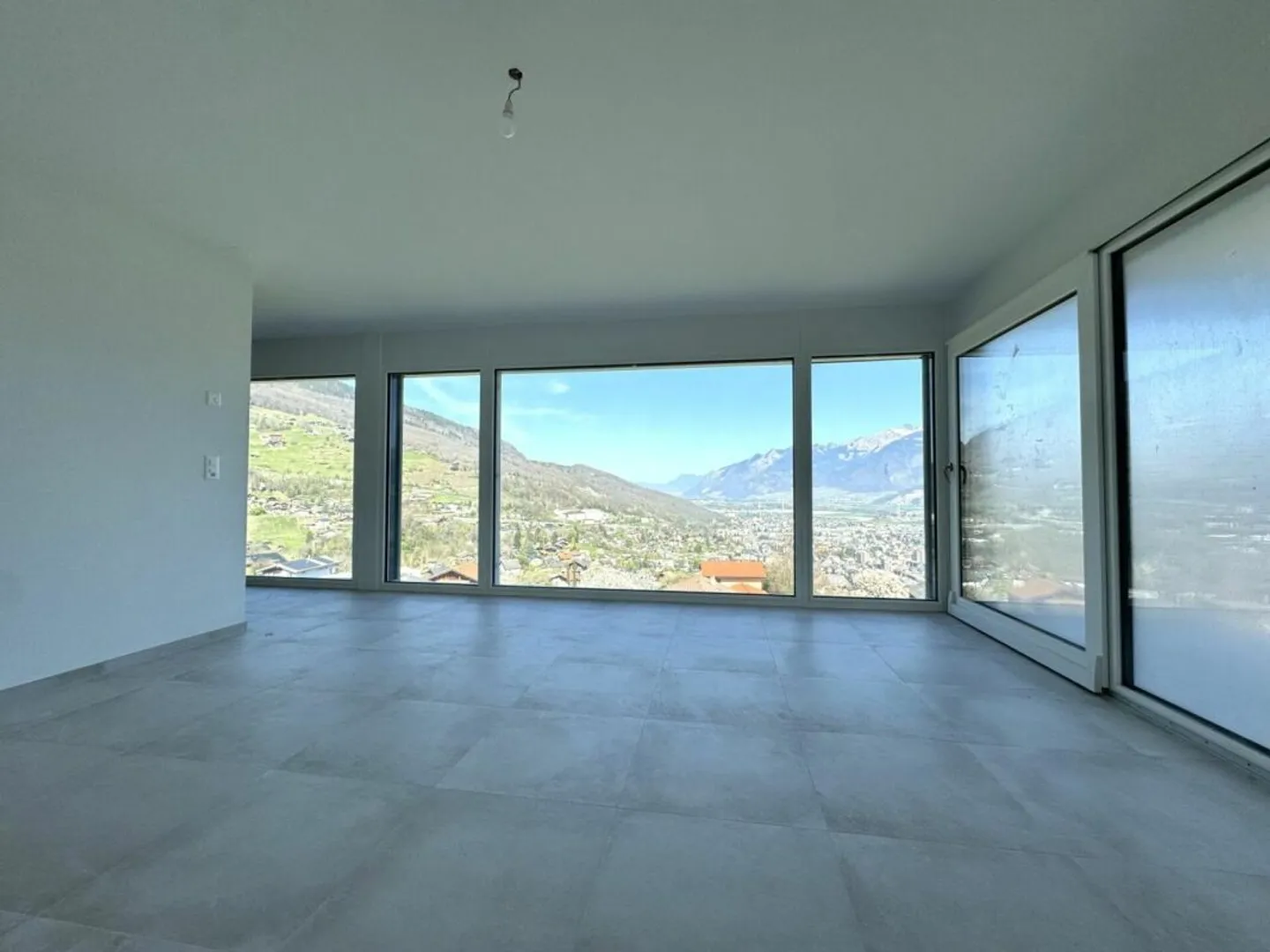 Chalet in Choëx mit Atemberaubendem Blick - Foto 8 von 17