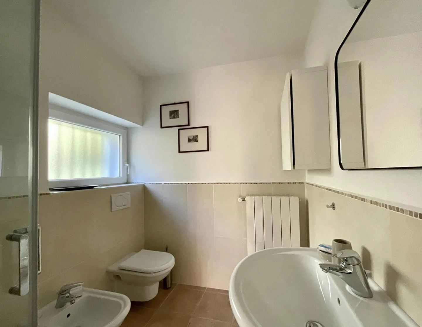FOR SALE - INDEPENDENT PROPERTY A FEW STEPS FROM THE CENTER - Photo 12 of 13