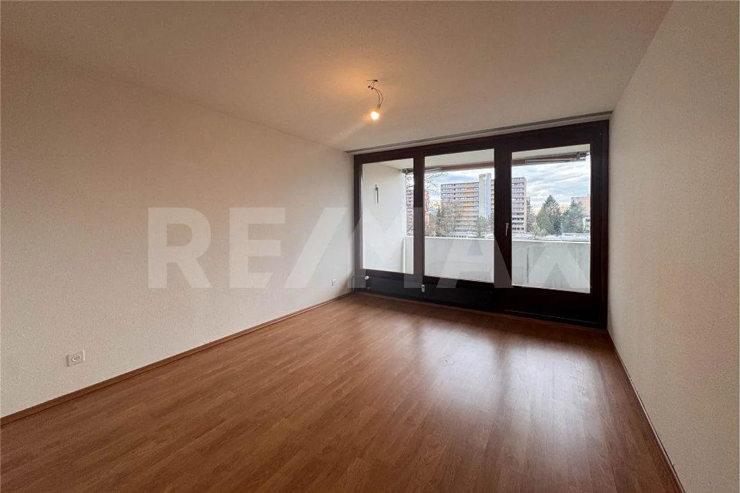 3.5-Room Apartment in Urban Location - Photo 7 of 10