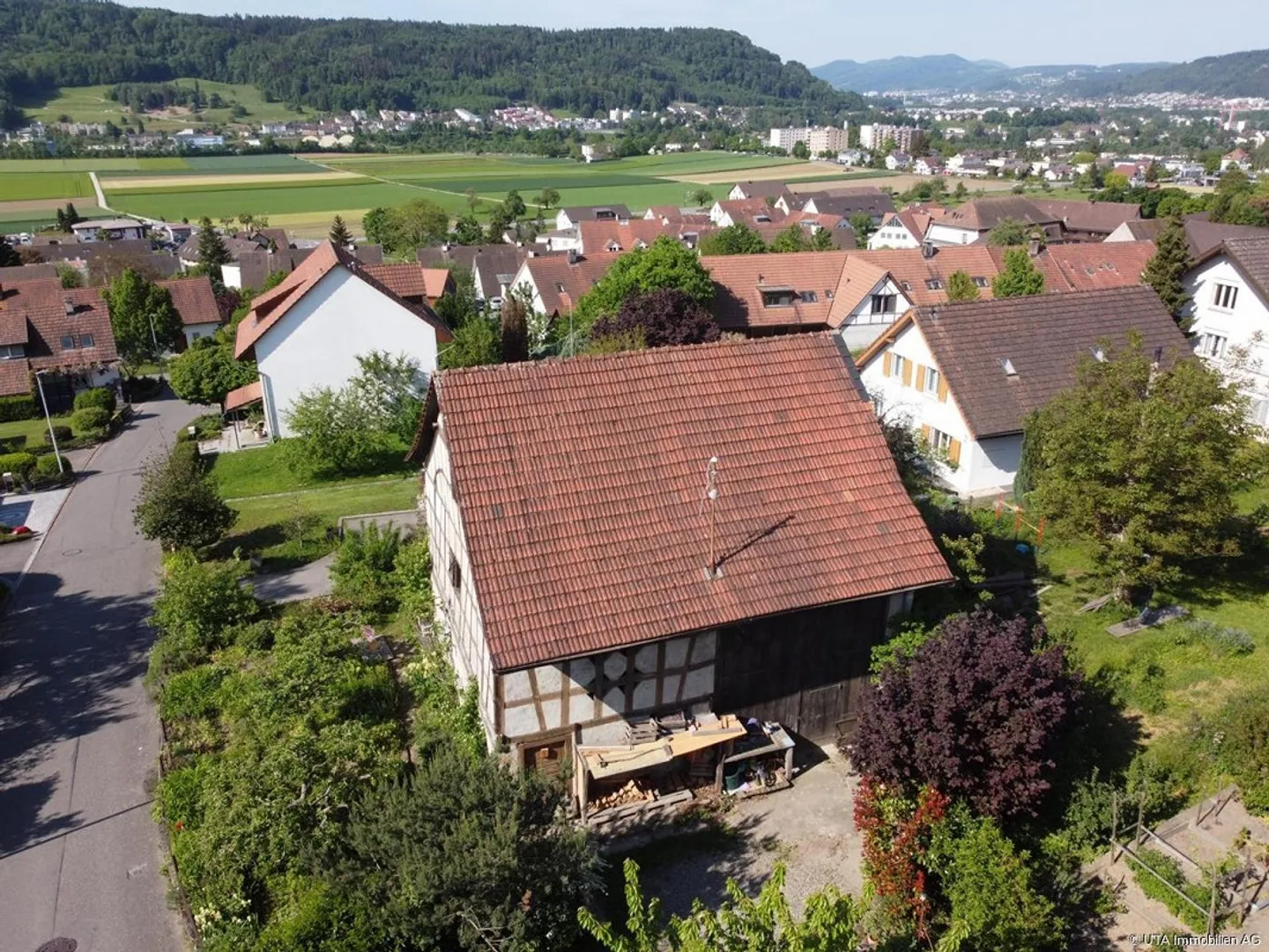 Charmantes Grundstück mit Scheune - Foto 3 von 6