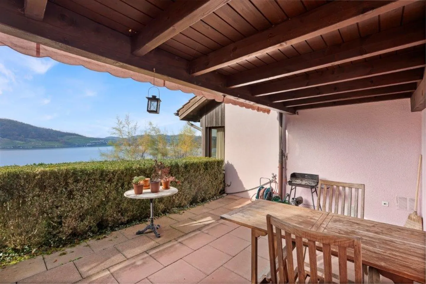 Your new home with lake and mountain view in Walchwil - Photo 10 of 14