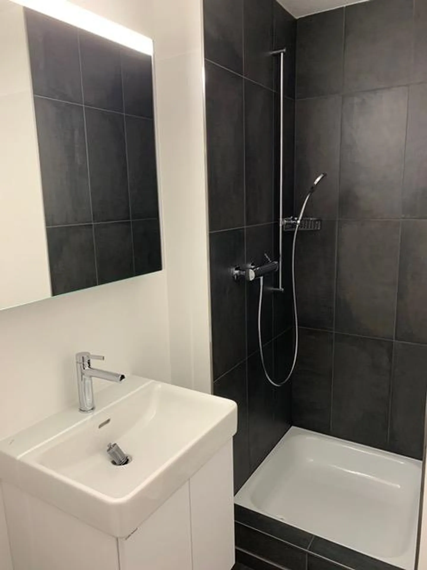 Quiet, sunny terraced single-family house with 4.5-room garden maisonette - Photo 8 of 13