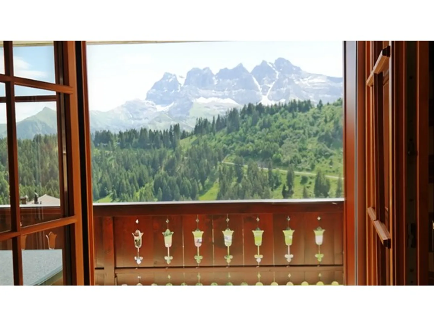Charming Apartment in Champoussin - Photo 2 of 13