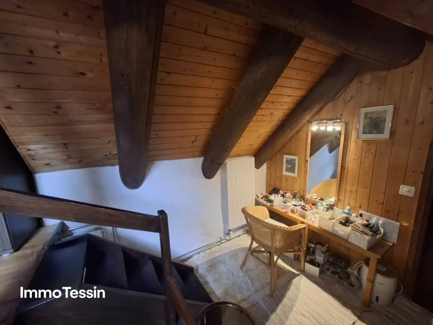 Cozy and renovated 3-room Nucleo Rustico full of charm in the historic center of Intragna - Photo 6 of 13
