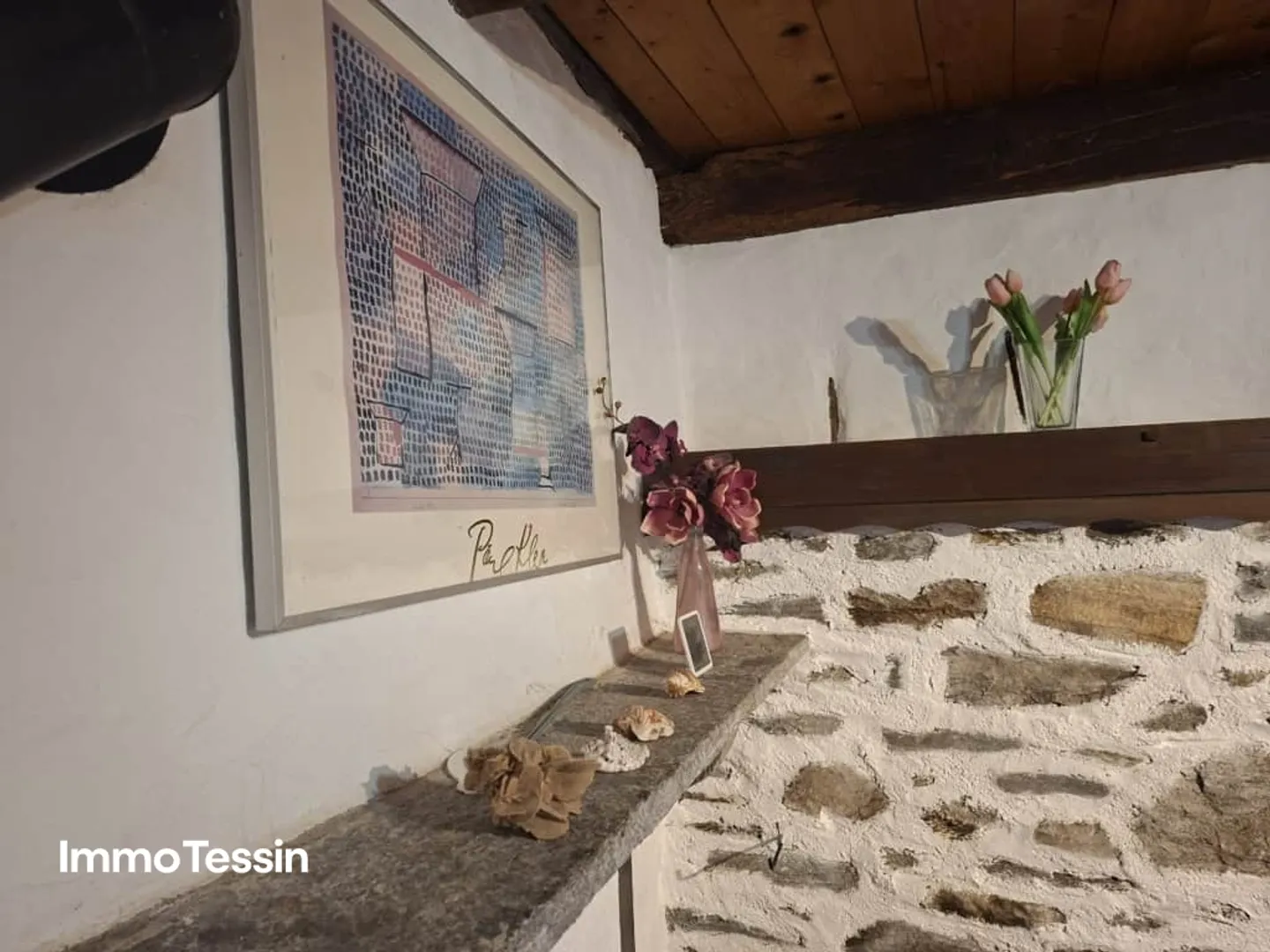 Cozy and renovated 3-room Nucleo Rustico full of charm in the historic center of Intragna - Photo 8 of 13