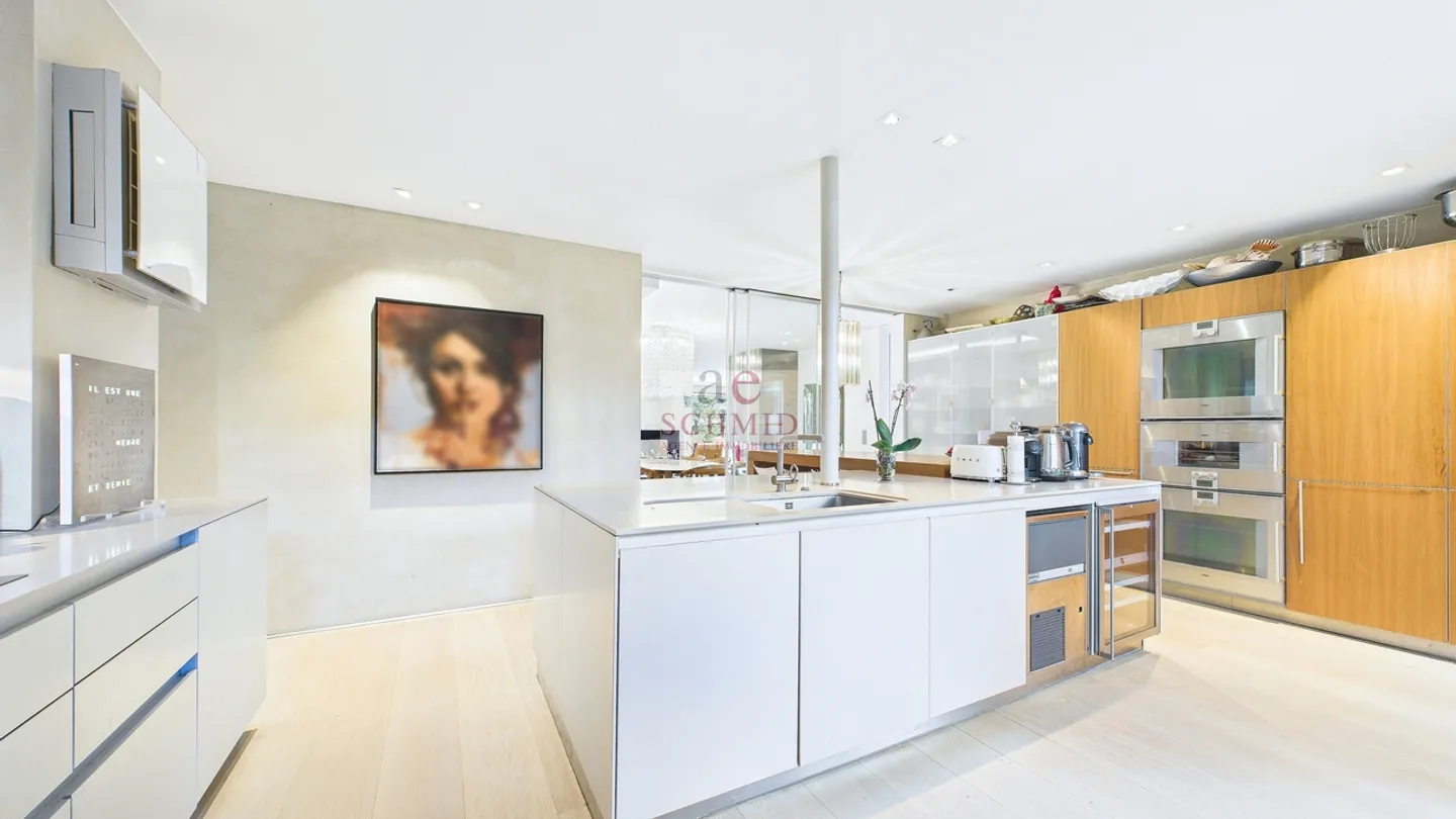 9-room House - Photo 4 of 10