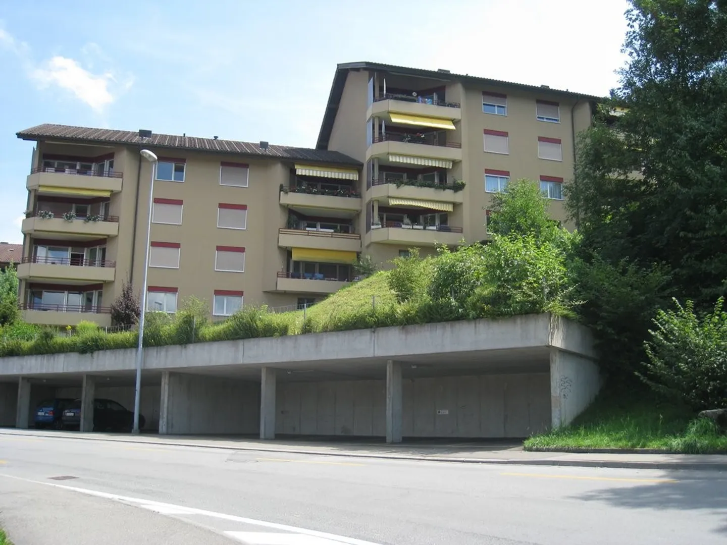 Parkplatz in Ebikon - Foto 1 von 1