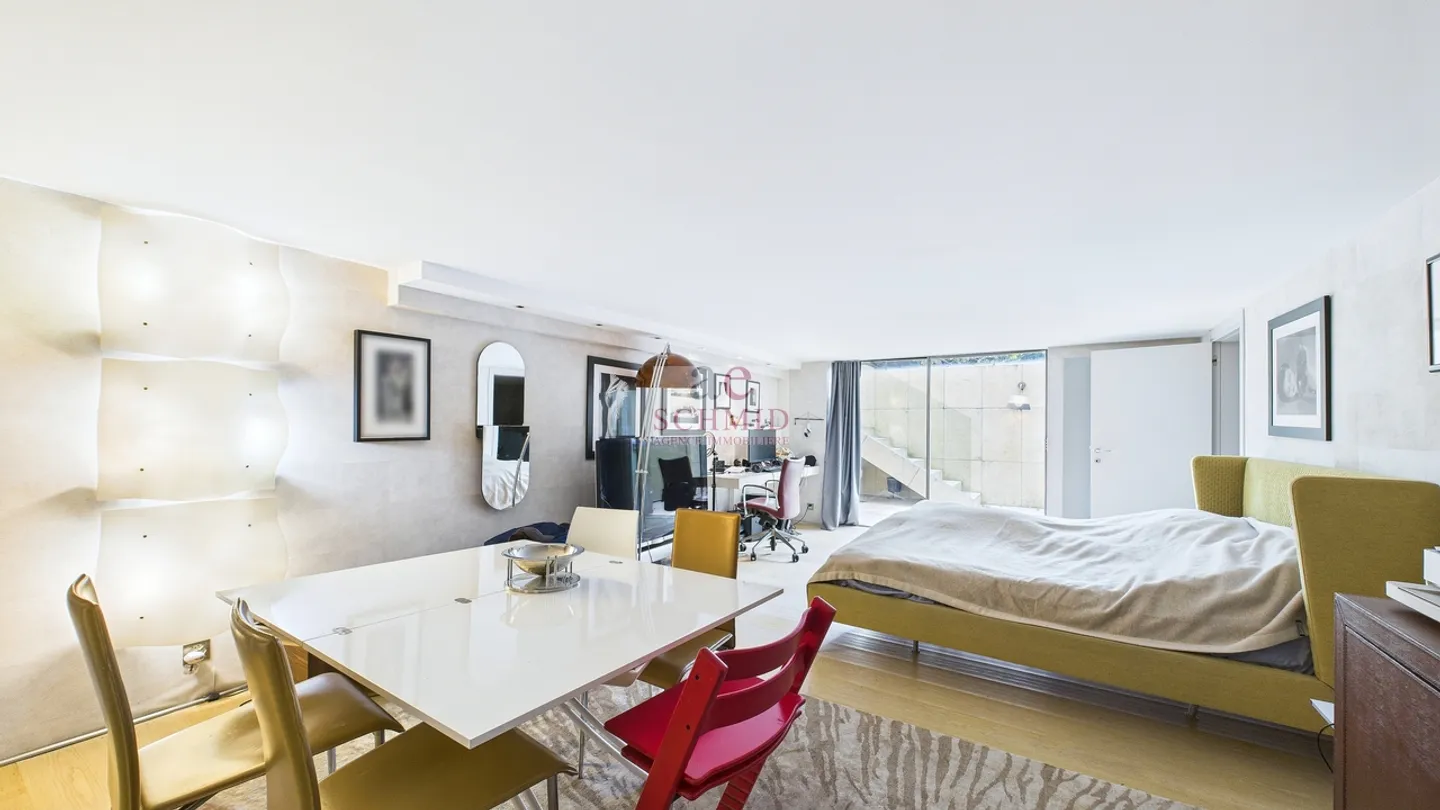 9-room House - Photo 8 of 10