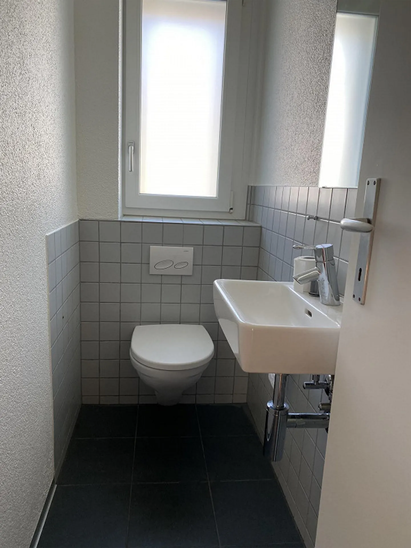 Appartamento familiare ristrutturato e tranquillo - Foto 6 di 9