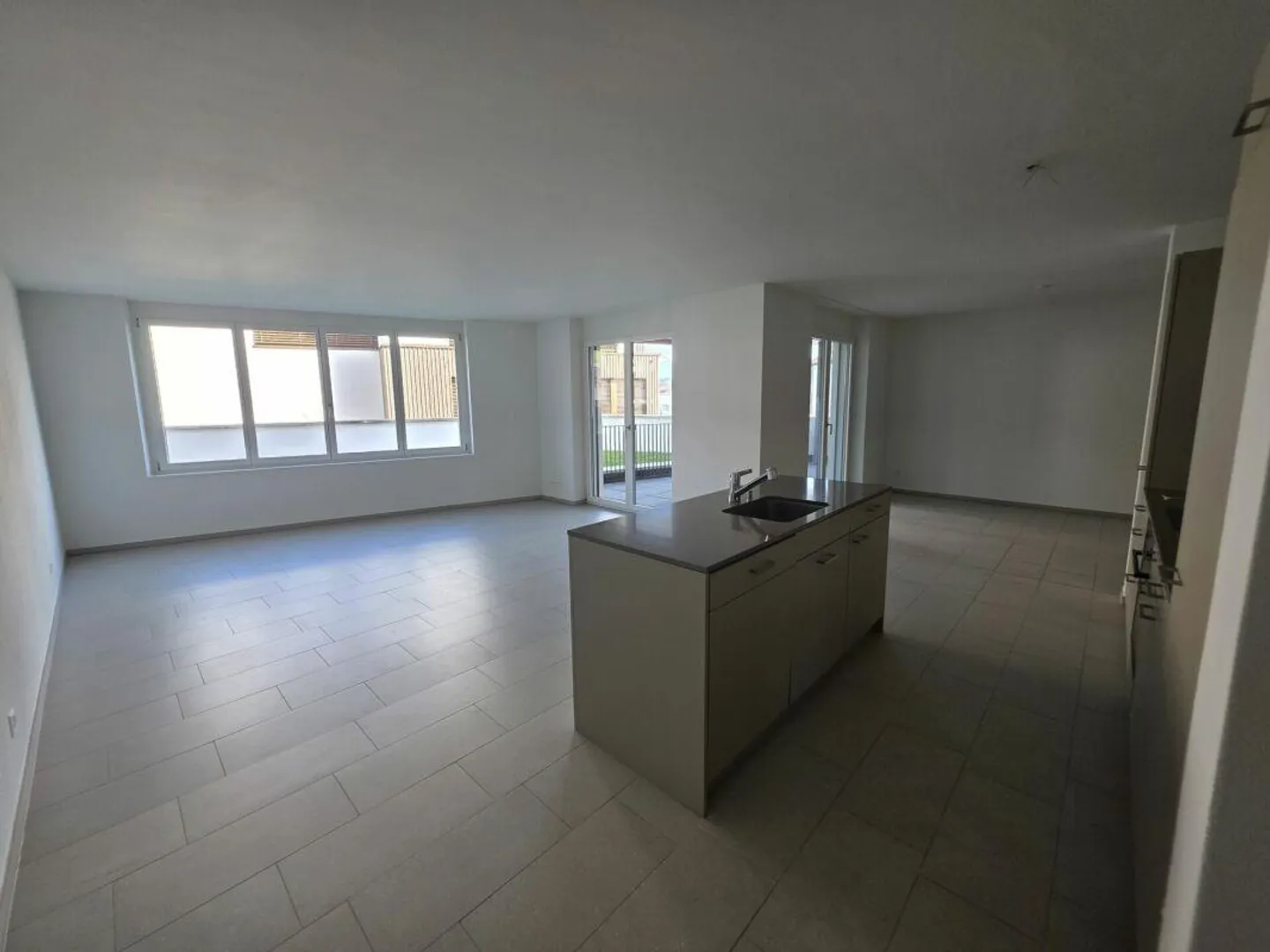 Attractive 3.5-room apartment in the center of Eschenbach seeks tenant... - Photo 3 of 13