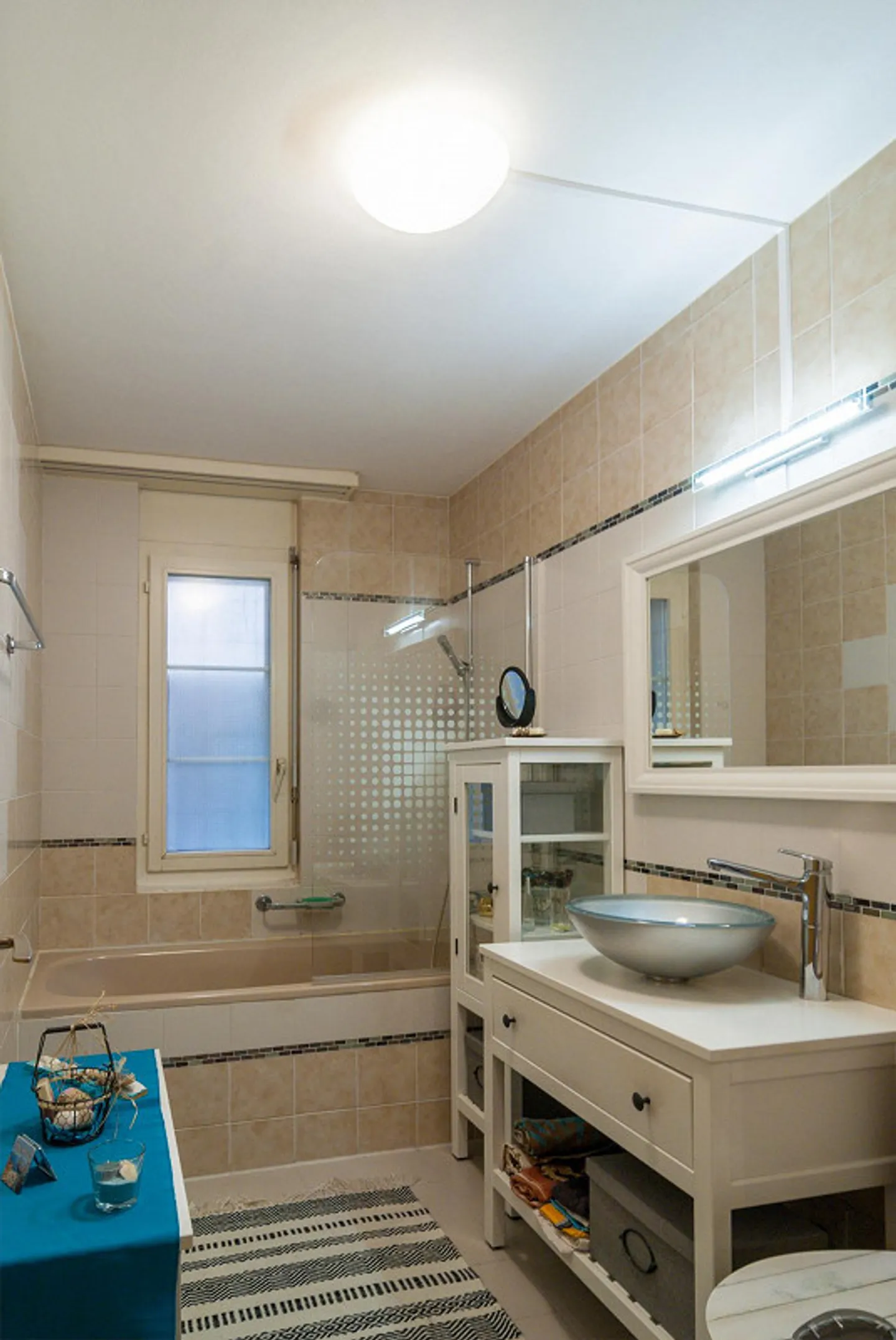 Charming, bright and spacious apartment in the old town/upper town - Photo 11 of 16