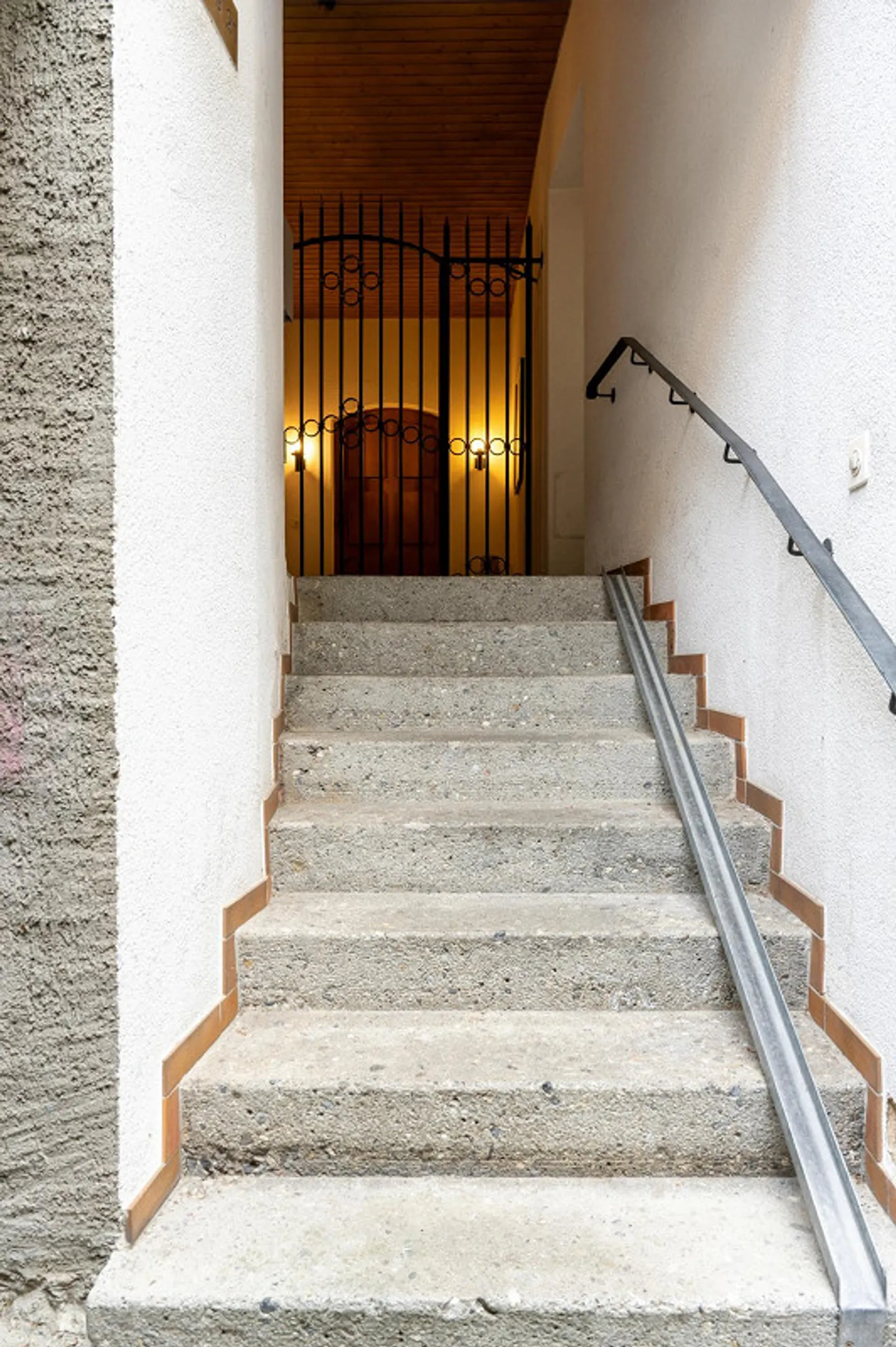 Charming, bright and spacious apartment in the old town/upper town - Photo 15 of 16