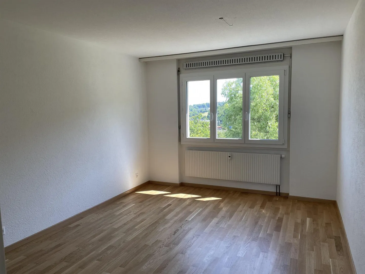 Appartement calme de 3,5 pièces à Niederwangen près de Berne - Photo 6 sur 8