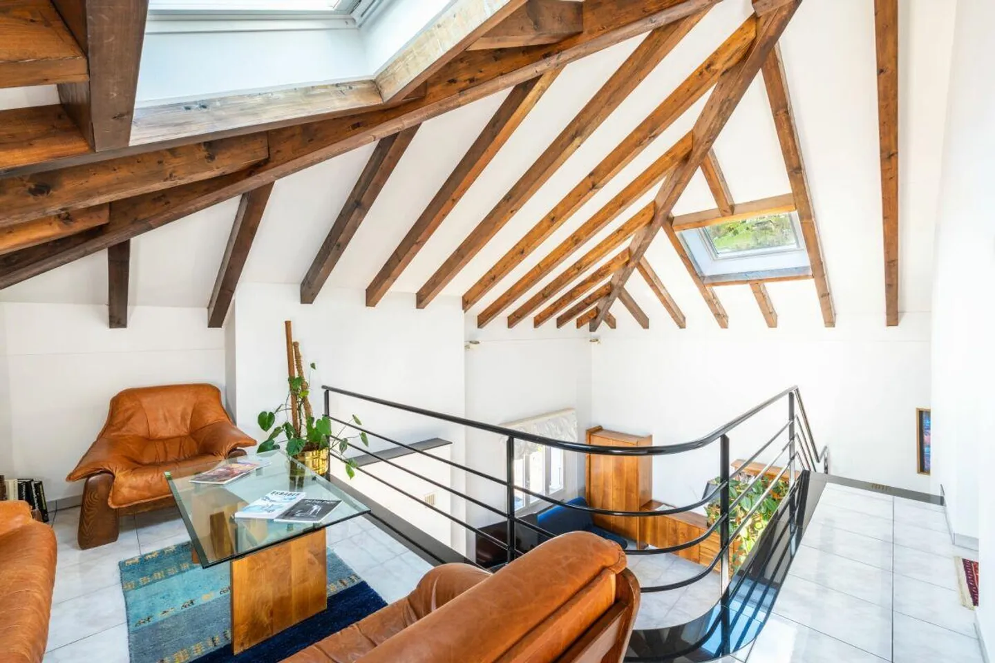 Attico Duplex con Vista Lago - Foto 8 di 16