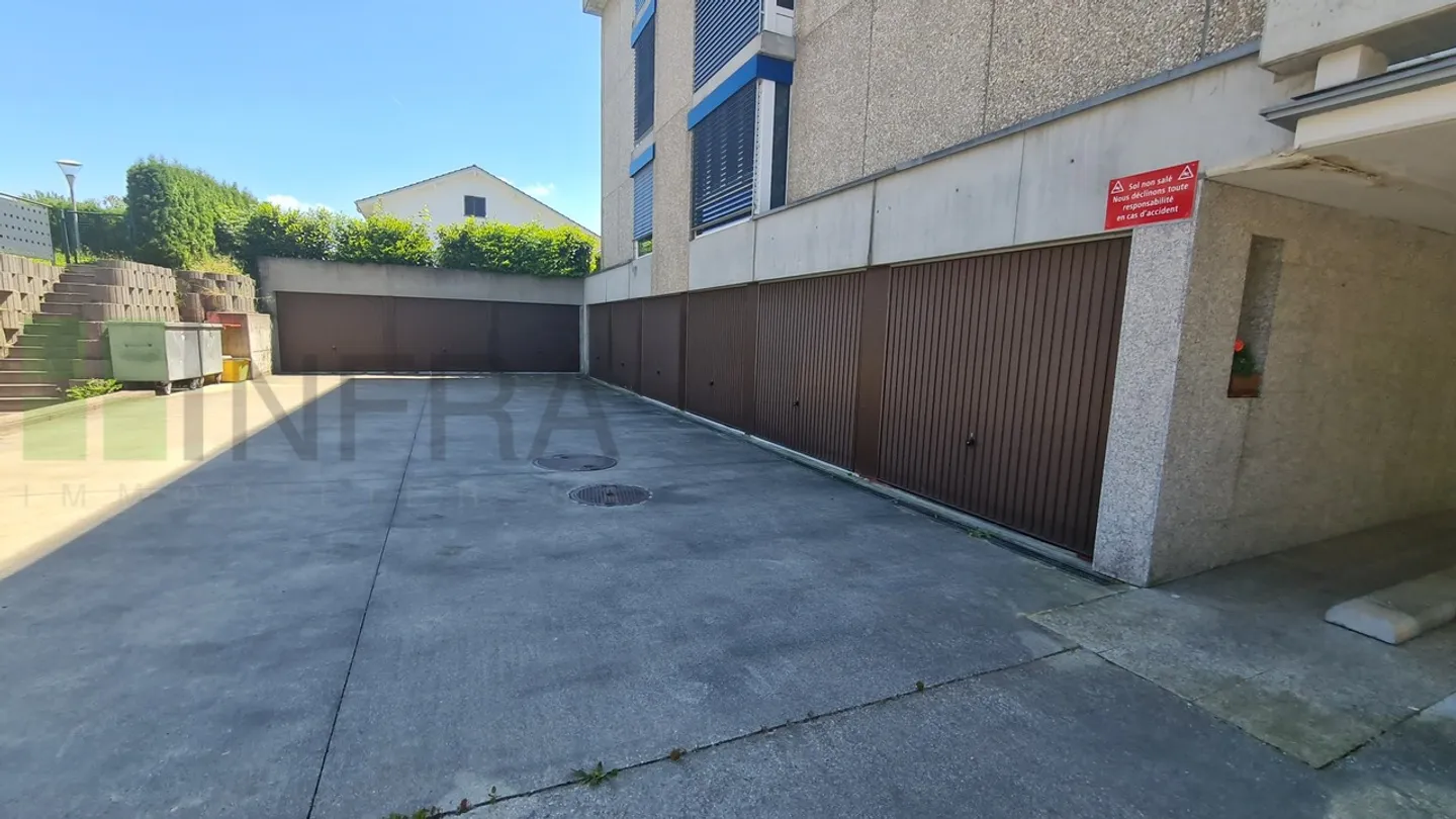 Attico luminoso di 3,5 stanze - Foto 12 di 14