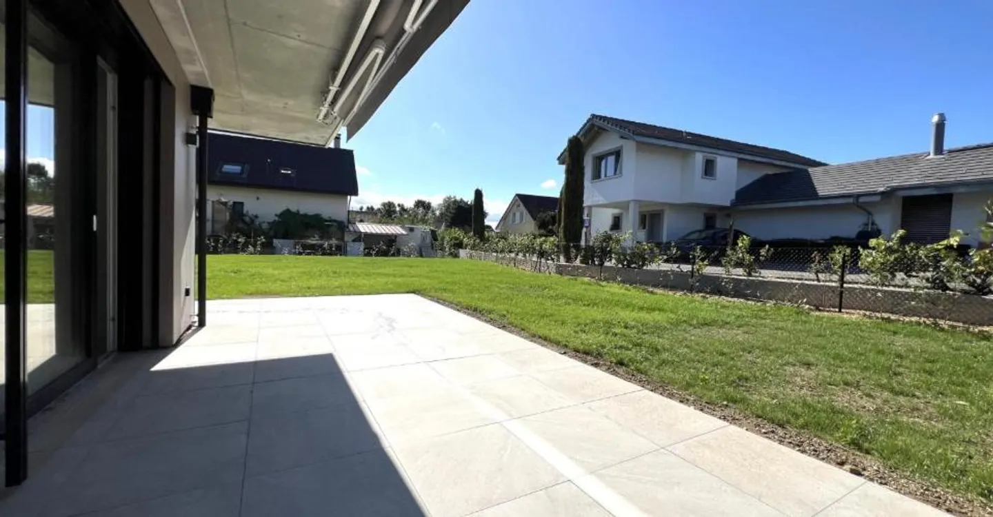 Magnifica casa a schiera nuova di 4.5 locali con grande giardino privato - Foto 2 di 13